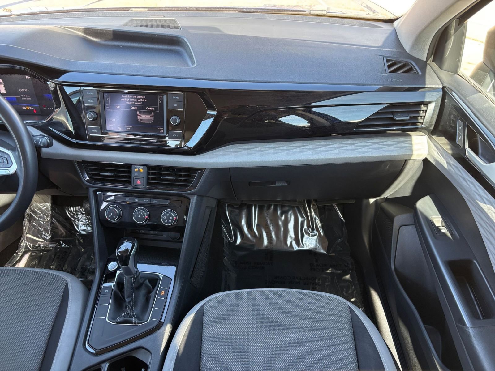 Thumbnail: 2023 Volkswagen Taos - 33