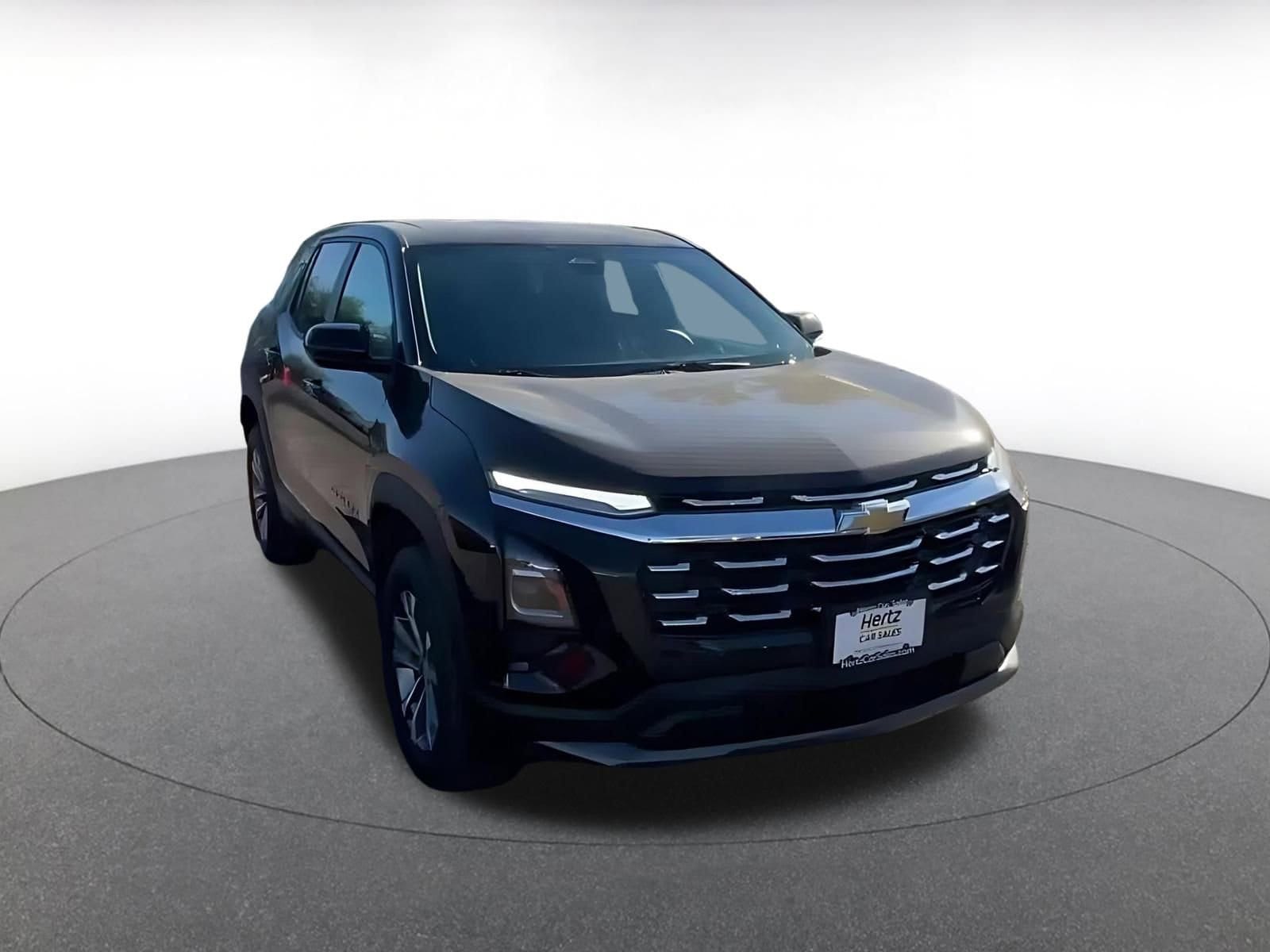 Thumbnail: 2025 Chevrolet Equinox - 3