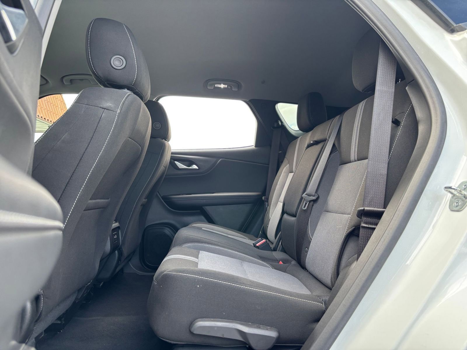 Thumbnail: 2025 Chevrolet Blazer - 27