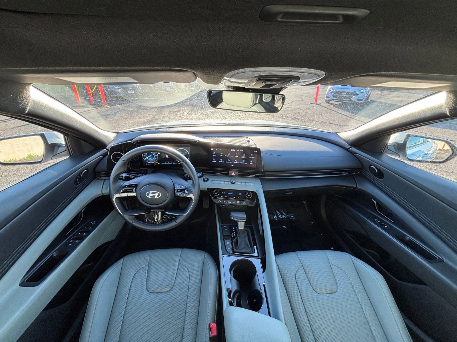 Thumbnail: 2025 Hyundai Elantra - 35