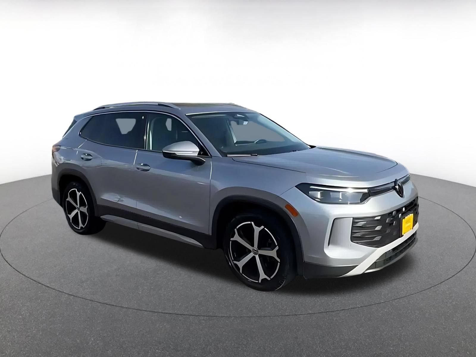 Thumbnail: 2026 Volkswagen Tiguan - 2