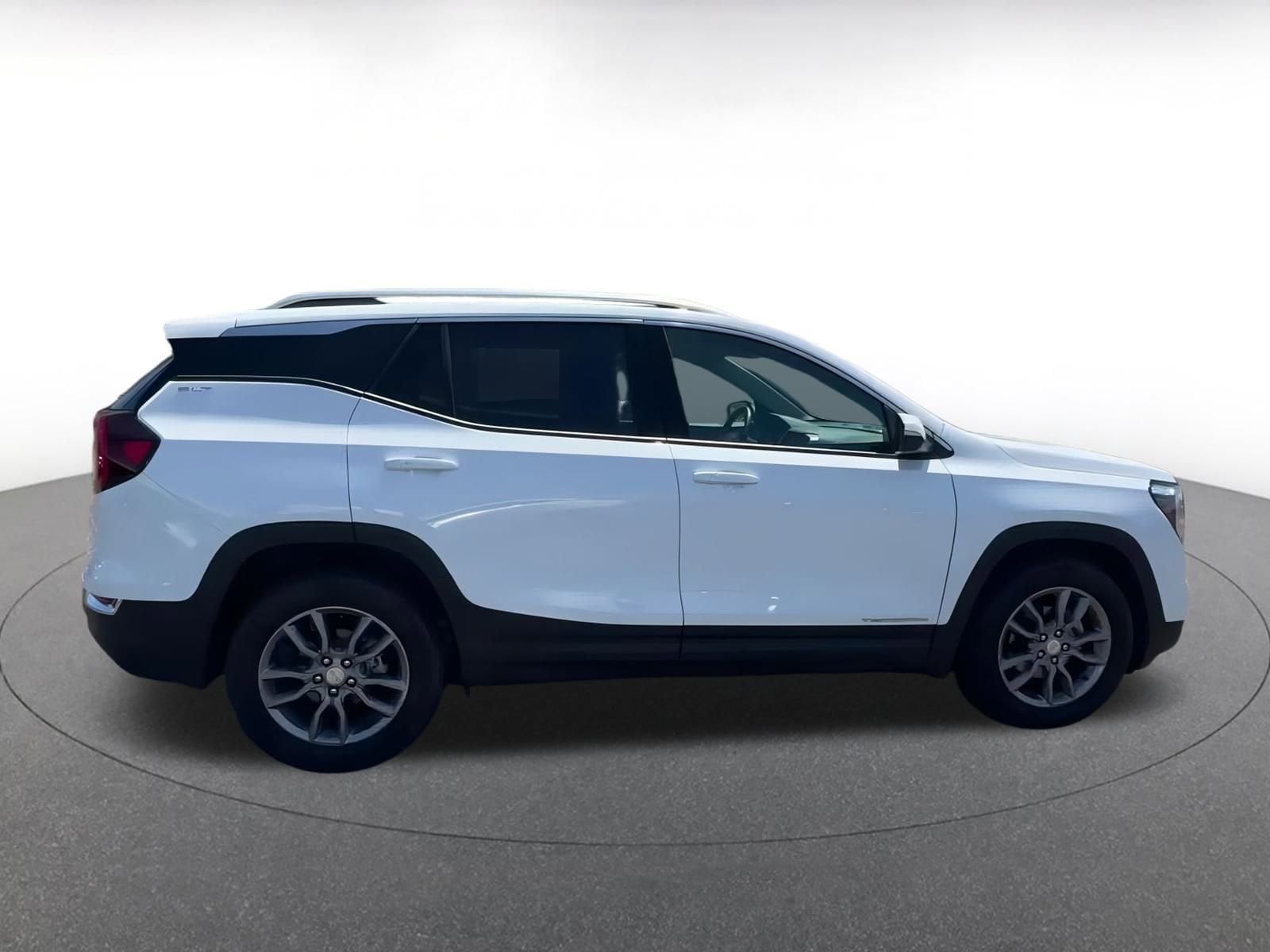 Thumbnail: 2024 GMC Terrain - 16