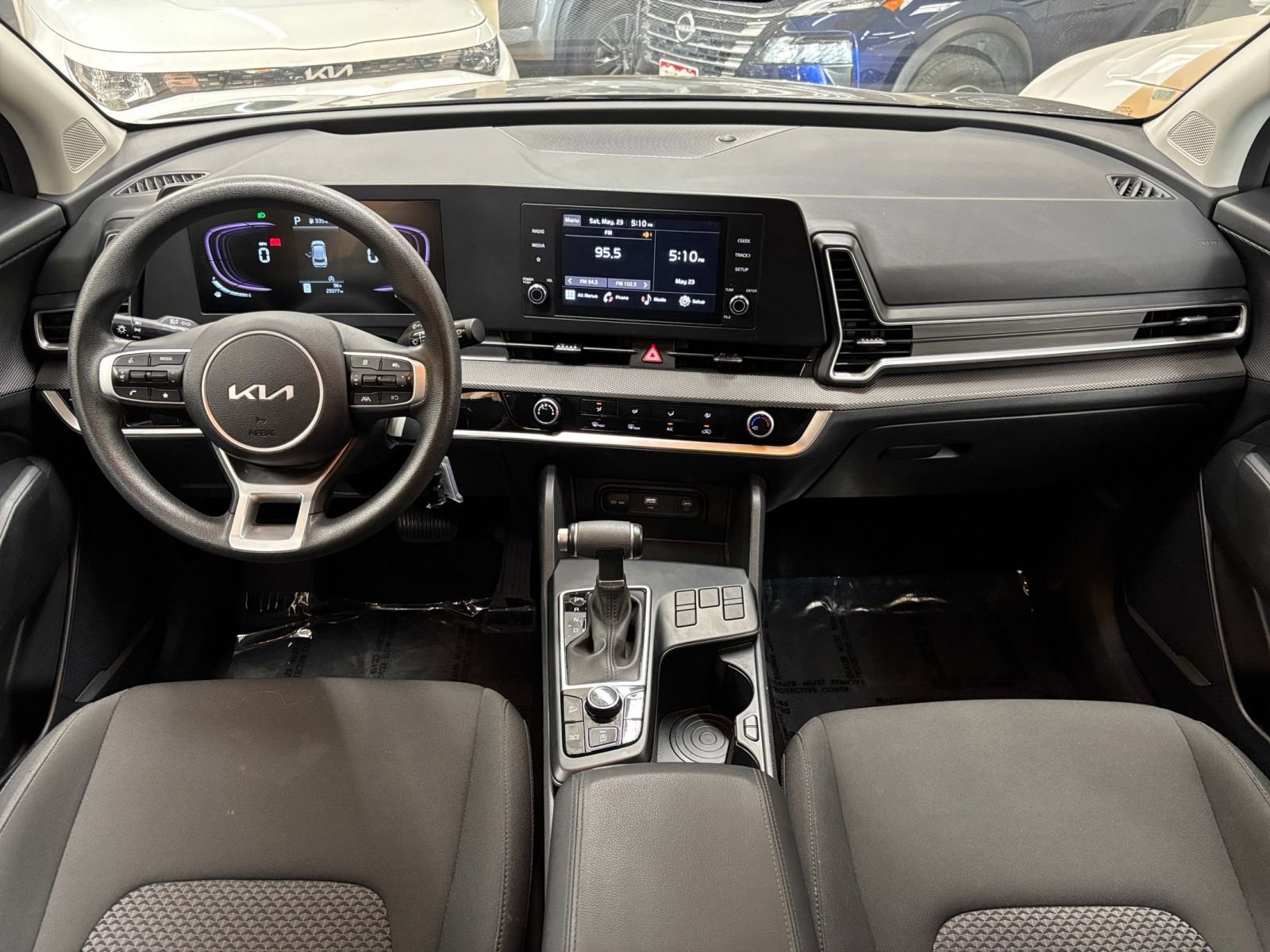 Thumbnail: 2025 Kia Sportage - 32