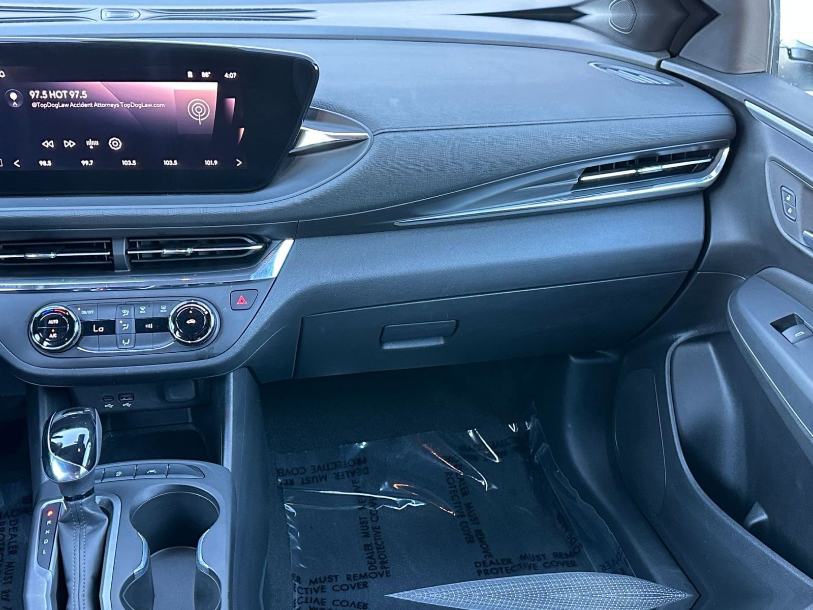 Thumbnail: 2025 Buick Envista - 32