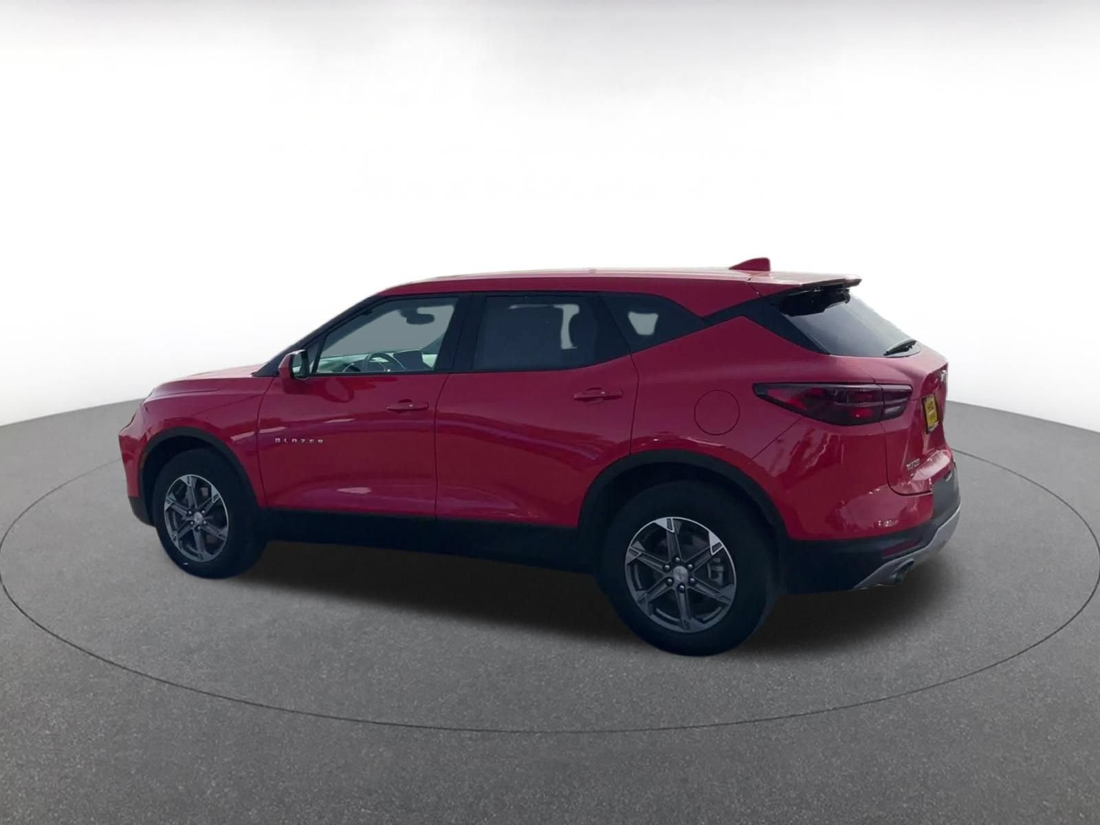 Thumbnail: 2025 Chevrolet Blazer - 9