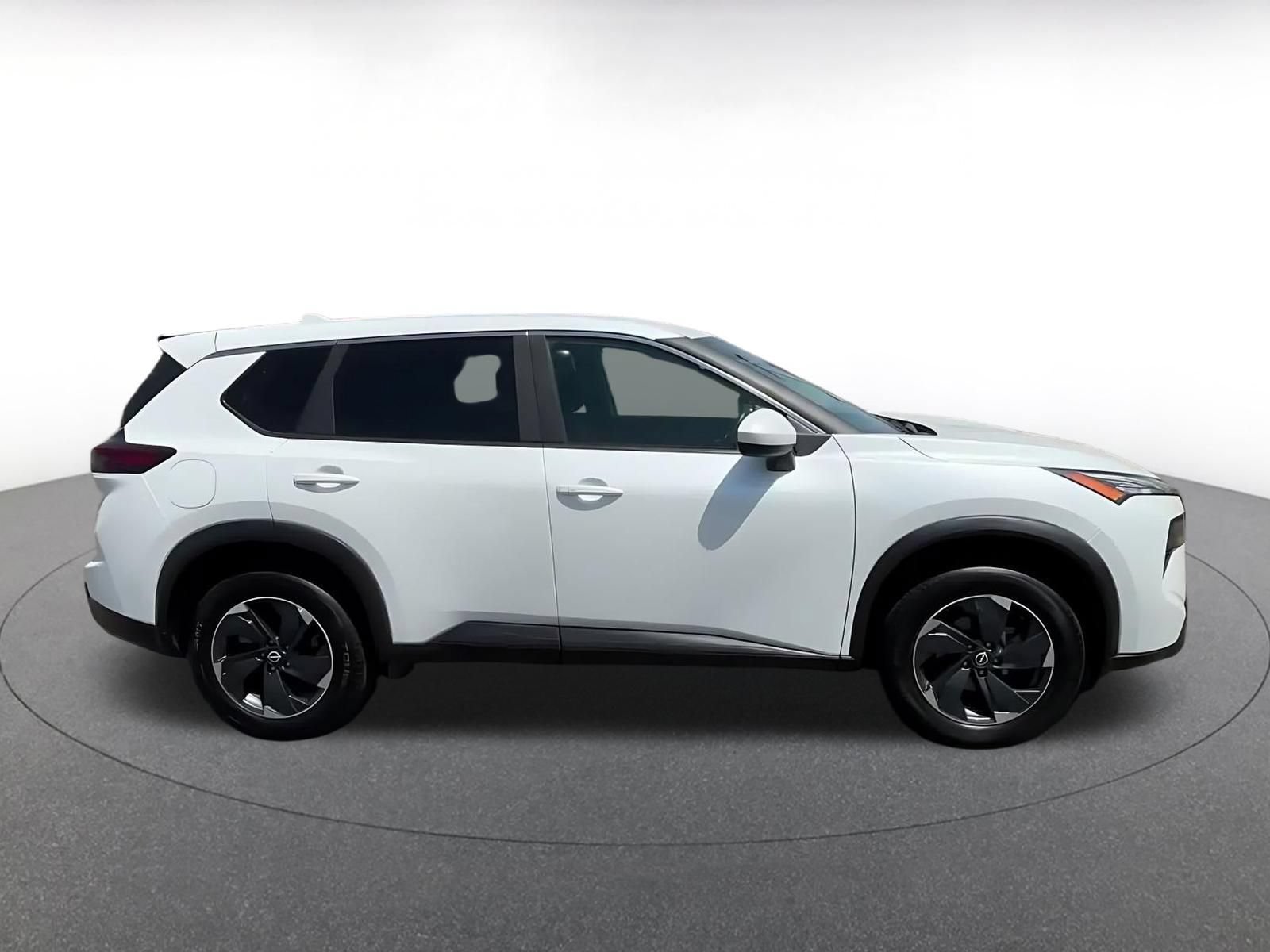 Thumbnail: 2025 Nissan Rogue - 15