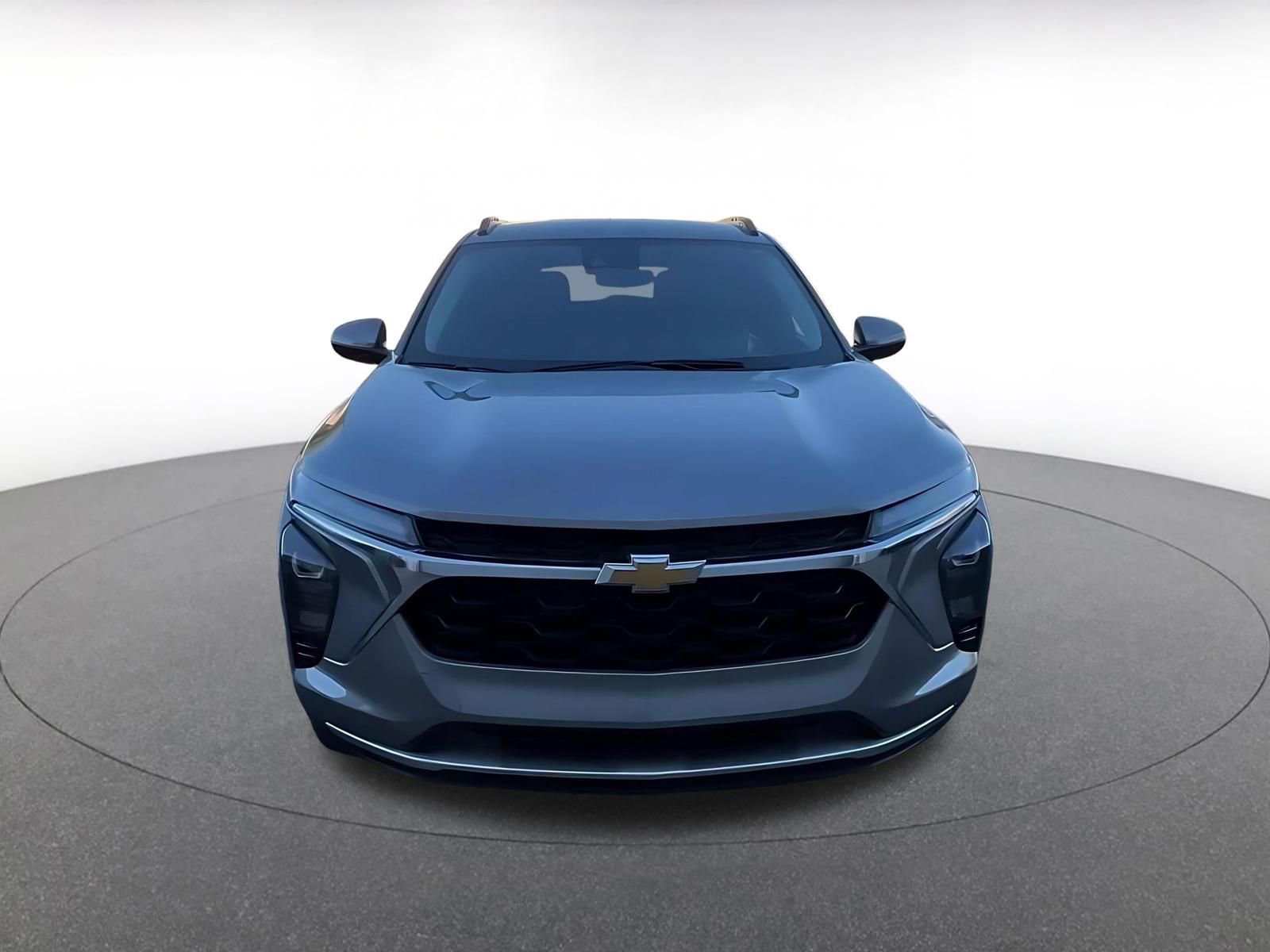 Thumbnail: 2025 Chevrolet Trax - 4