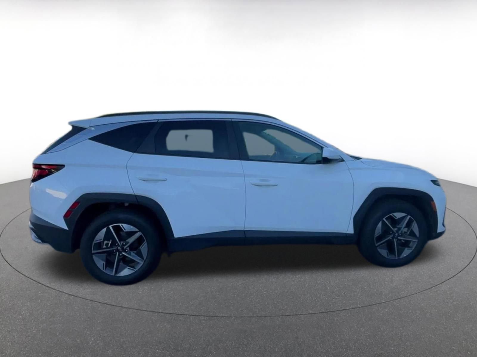 Thumbnail: 2025 Hyundai Tucson - 16
