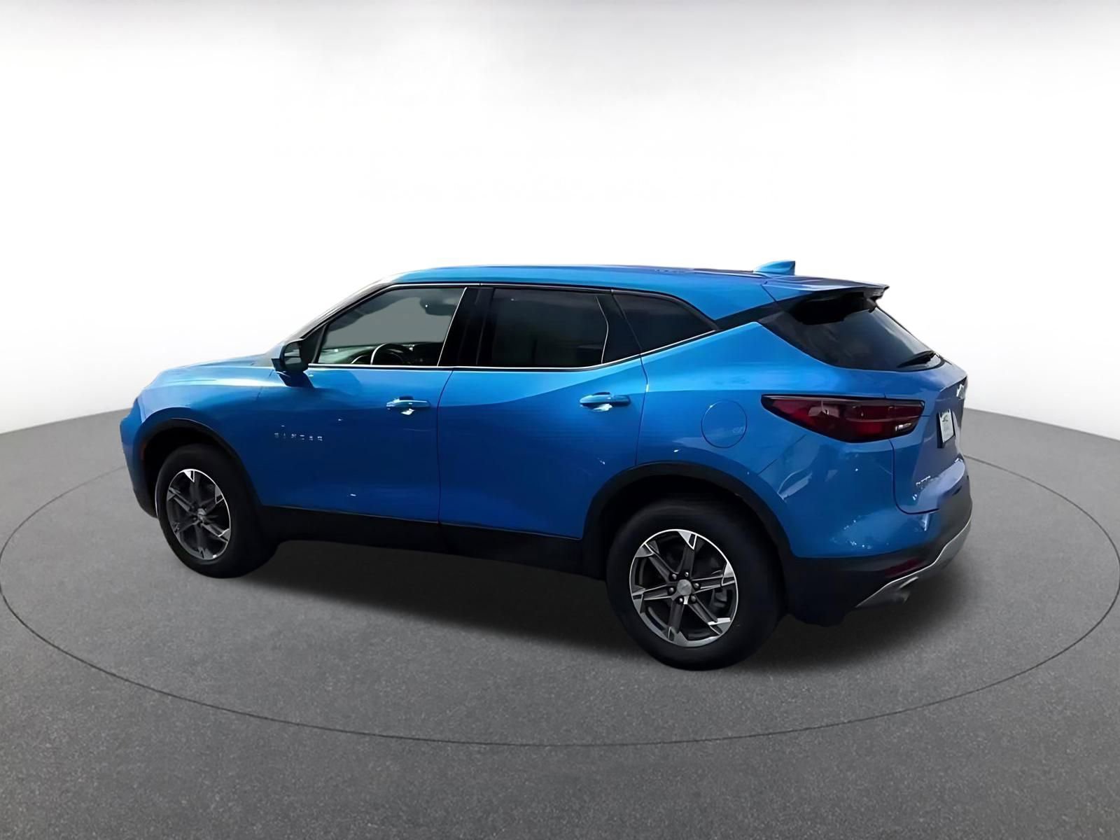 Thumbnail: 2025 Chevrolet Blazer - 10