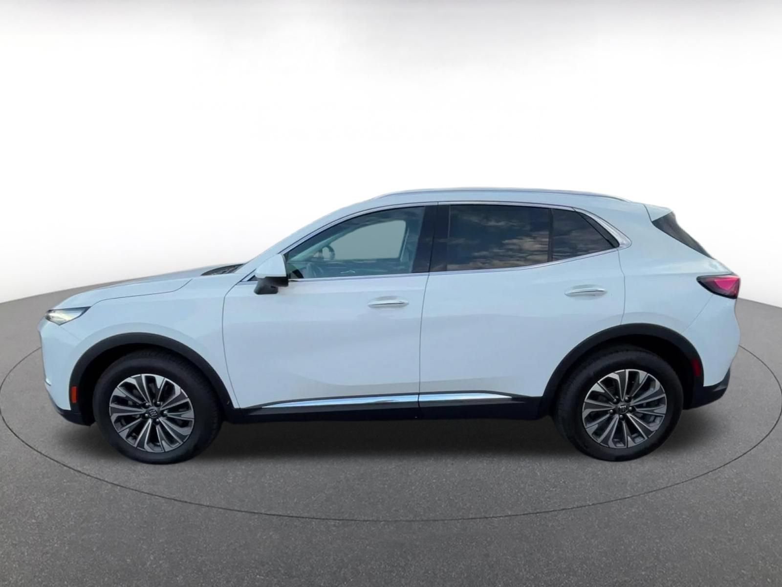 Thumbnail: 2024 Buick Envision - 9