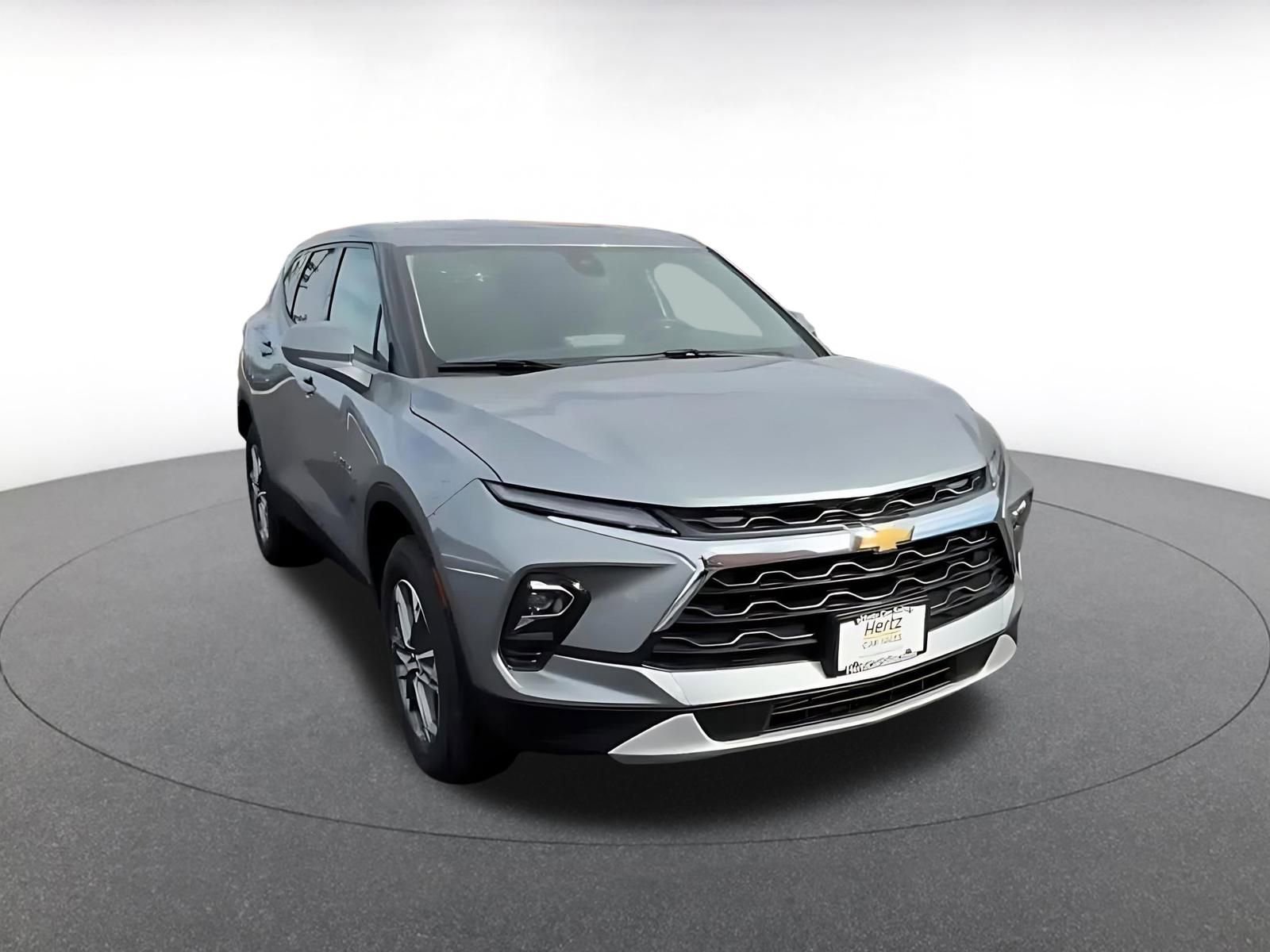 Thumbnail: 2025 Chevrolet Blazer - 3