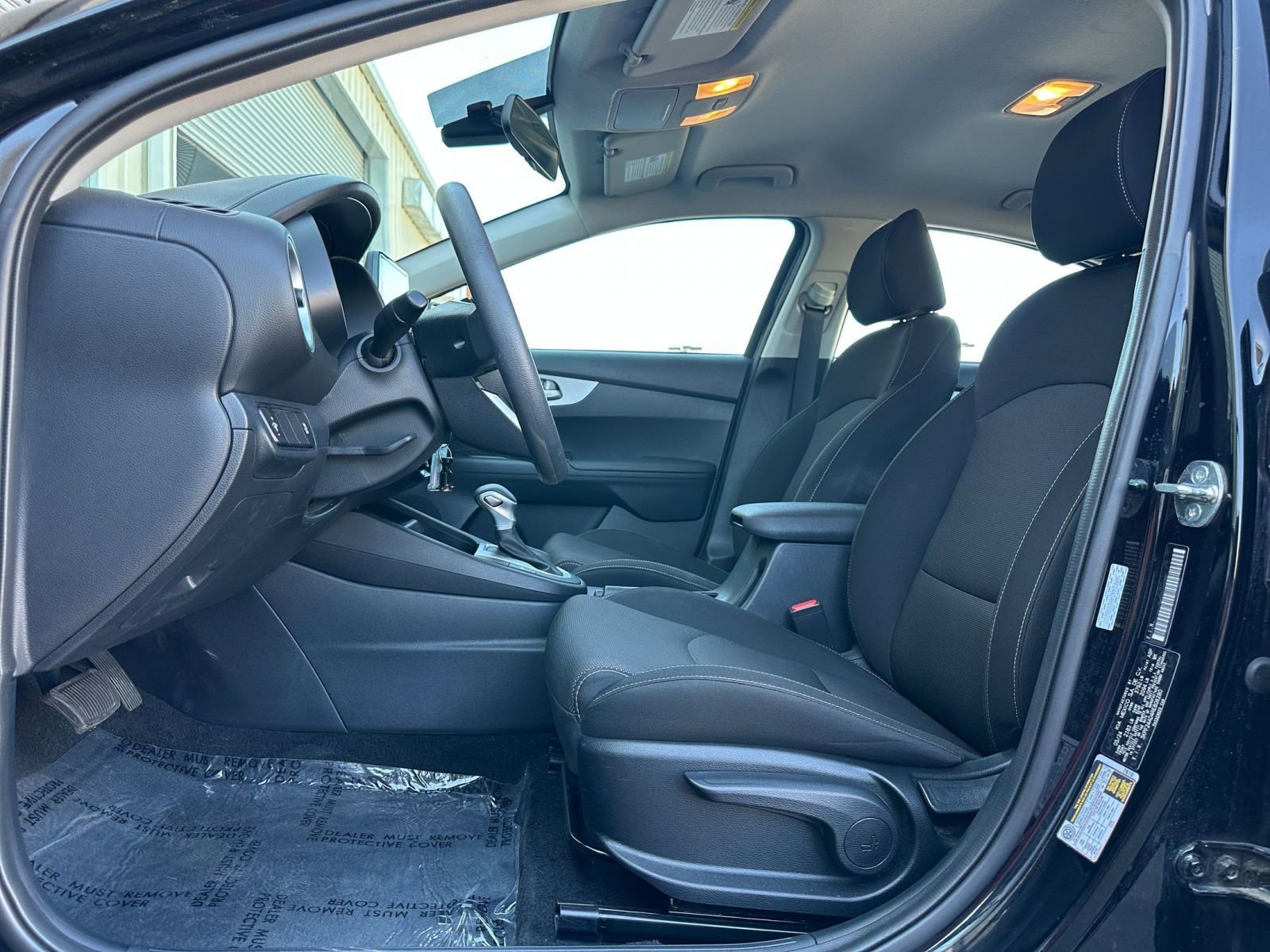 Thumbnail: 2024 Kia Forte - 24