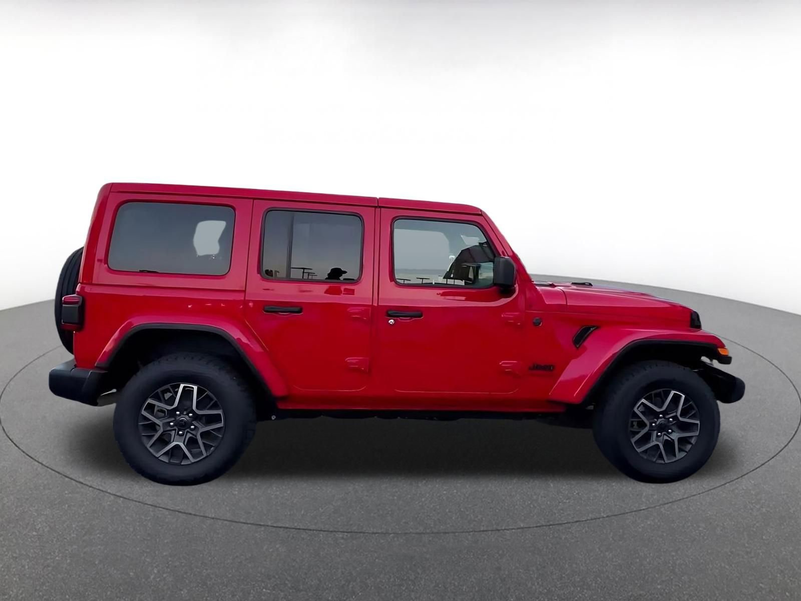 Thumbnail: 2025 Jeep Wrangler - 15