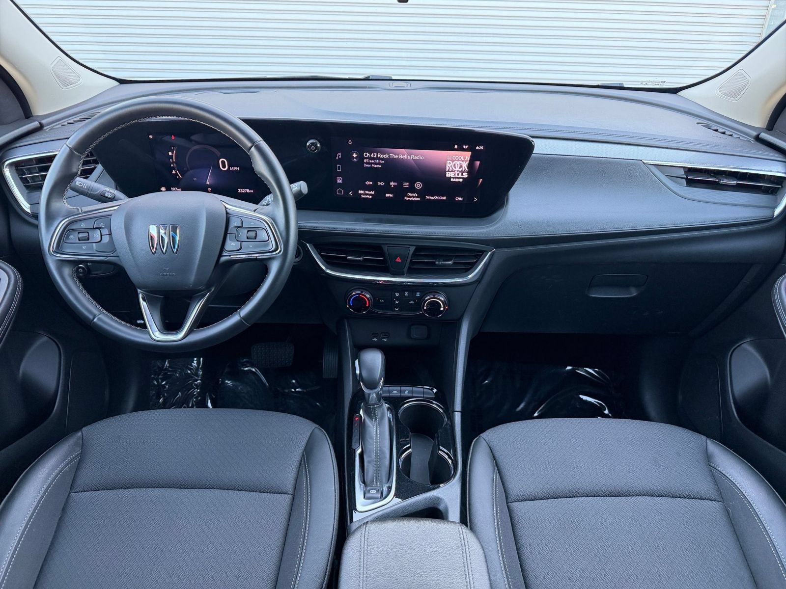 Thumbnail: 2025 Buick Encore GX - 32