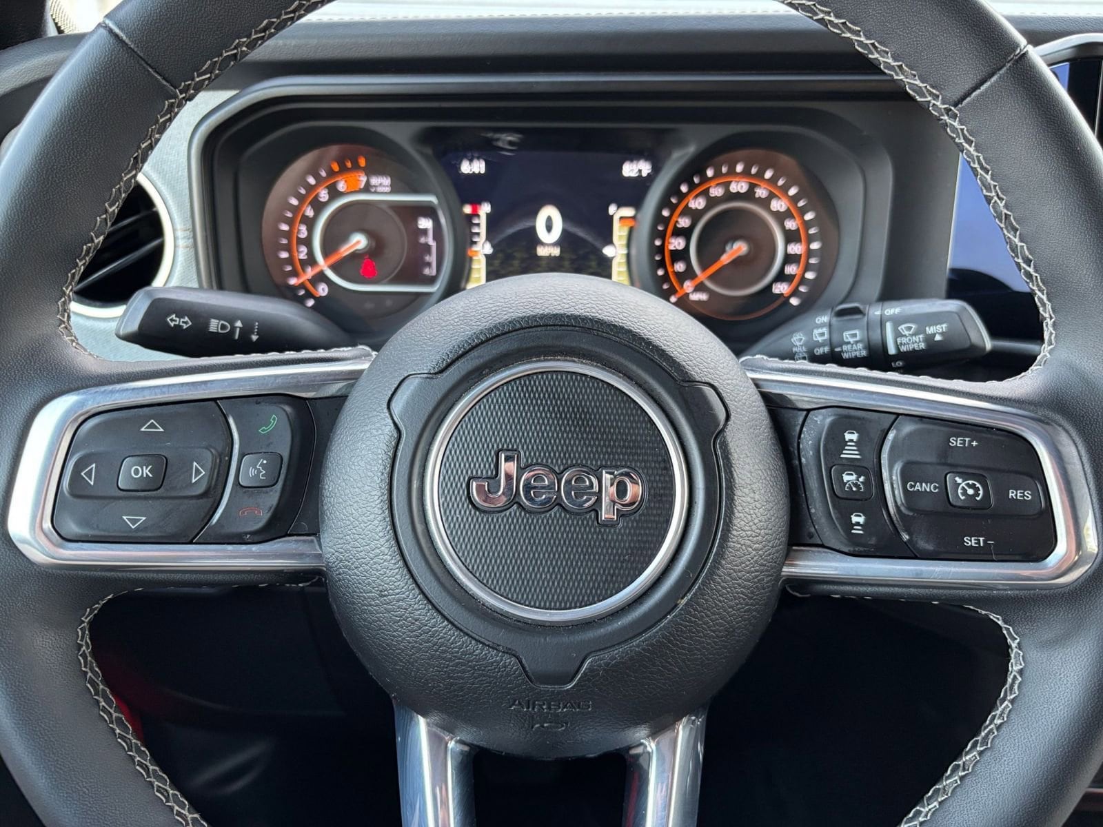 Thumbnail: 2025 Jeep Wrangler - 28
