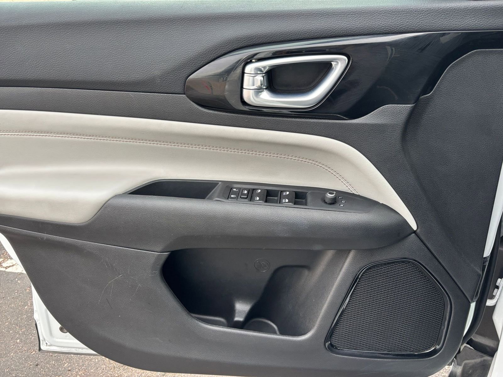 Thumbnail: 2025 Jeep Compass - 20