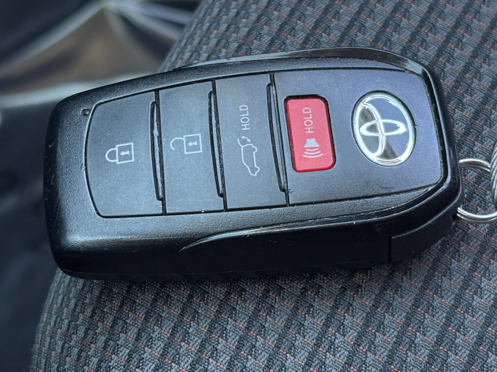 Thumbnail: 2025 Toyota Highlander - 21