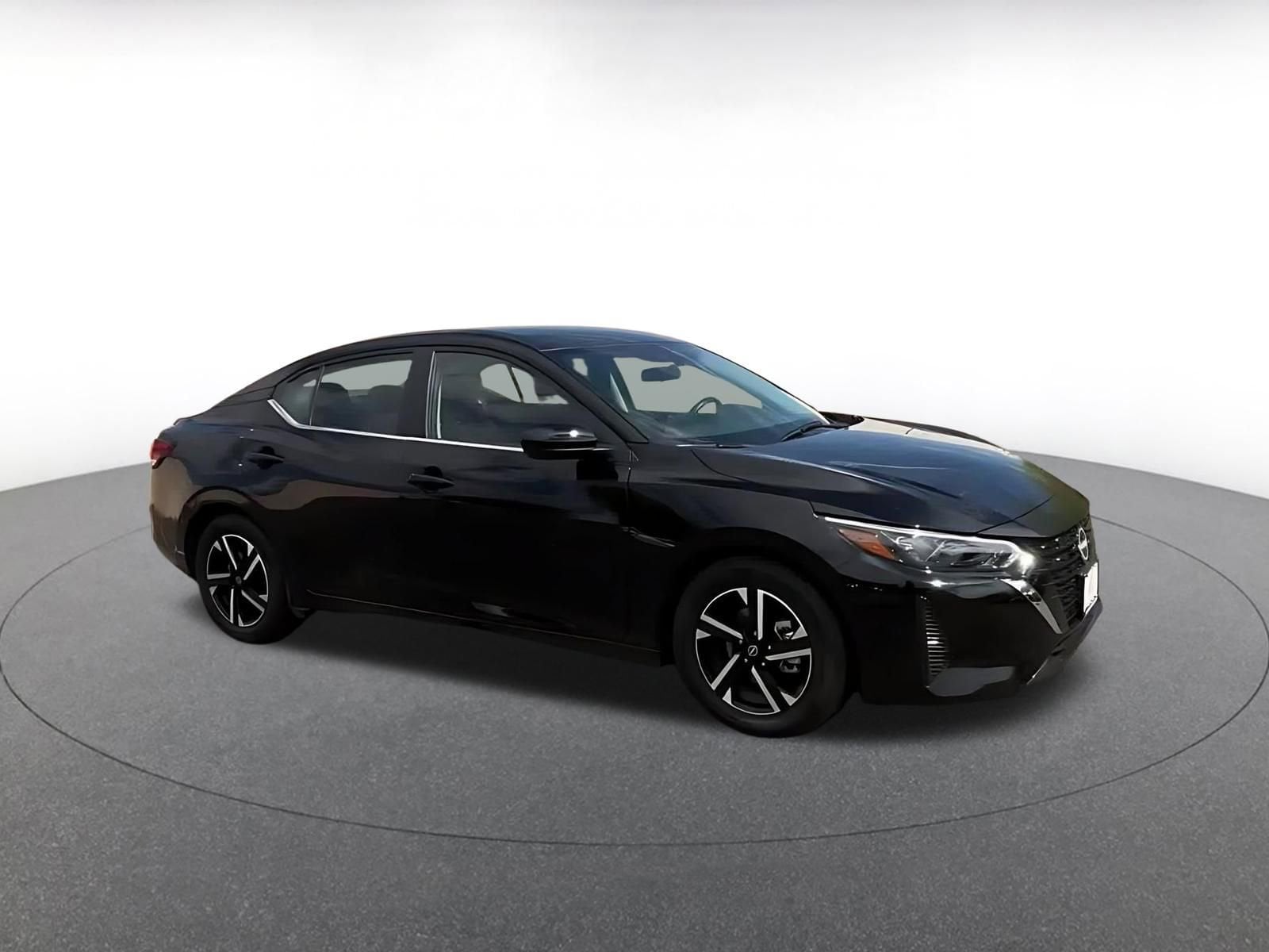 Thumbnail: 2025 Nissan Sentra - 2