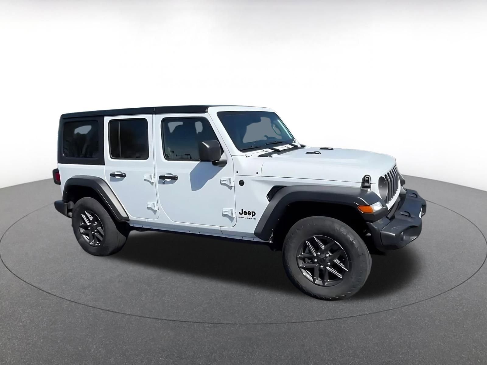 Thumbnail: 2025 Jeep Wrangler - 2