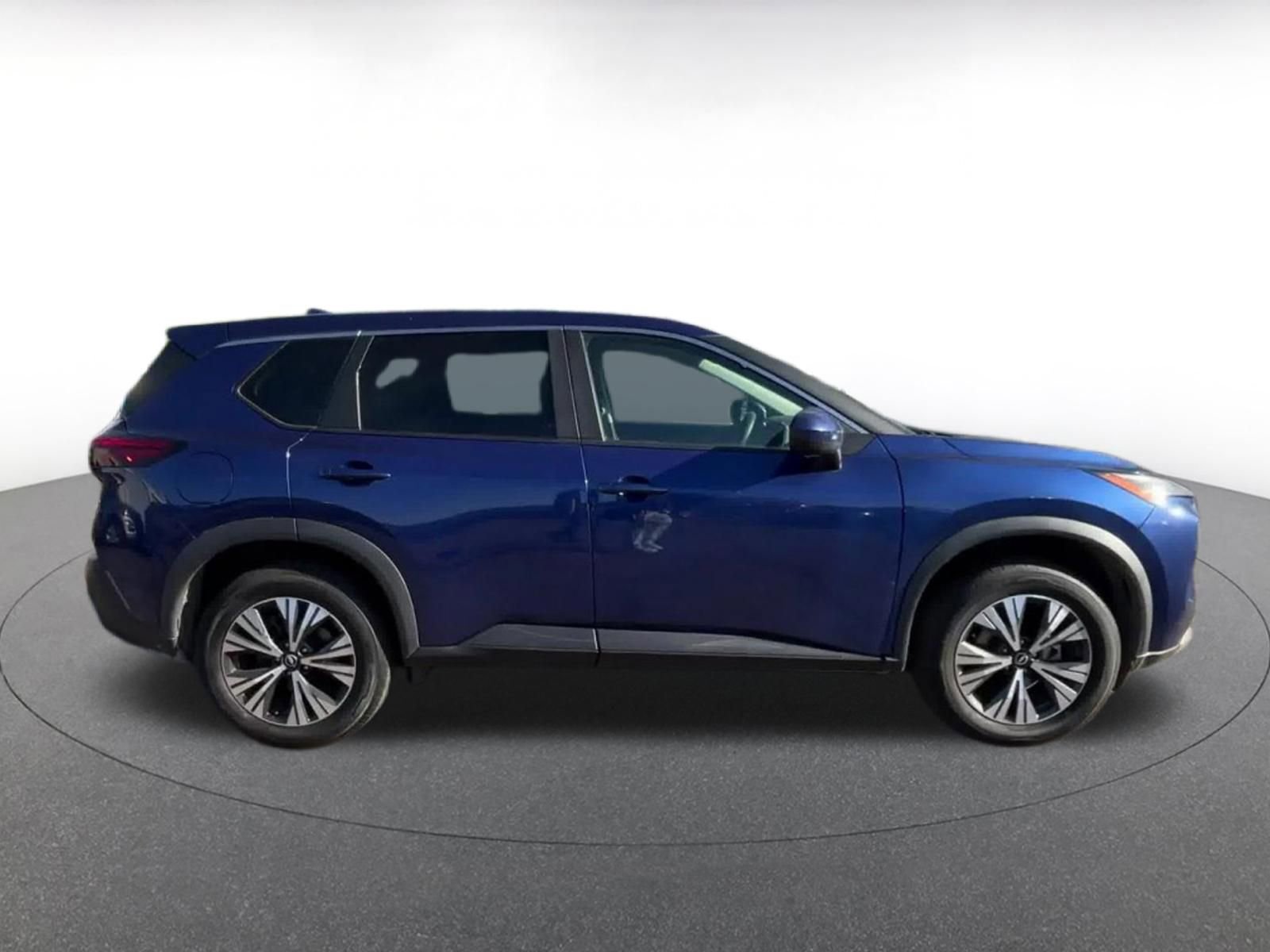 Thumbnail: 2023 Nissan Rogue - 16