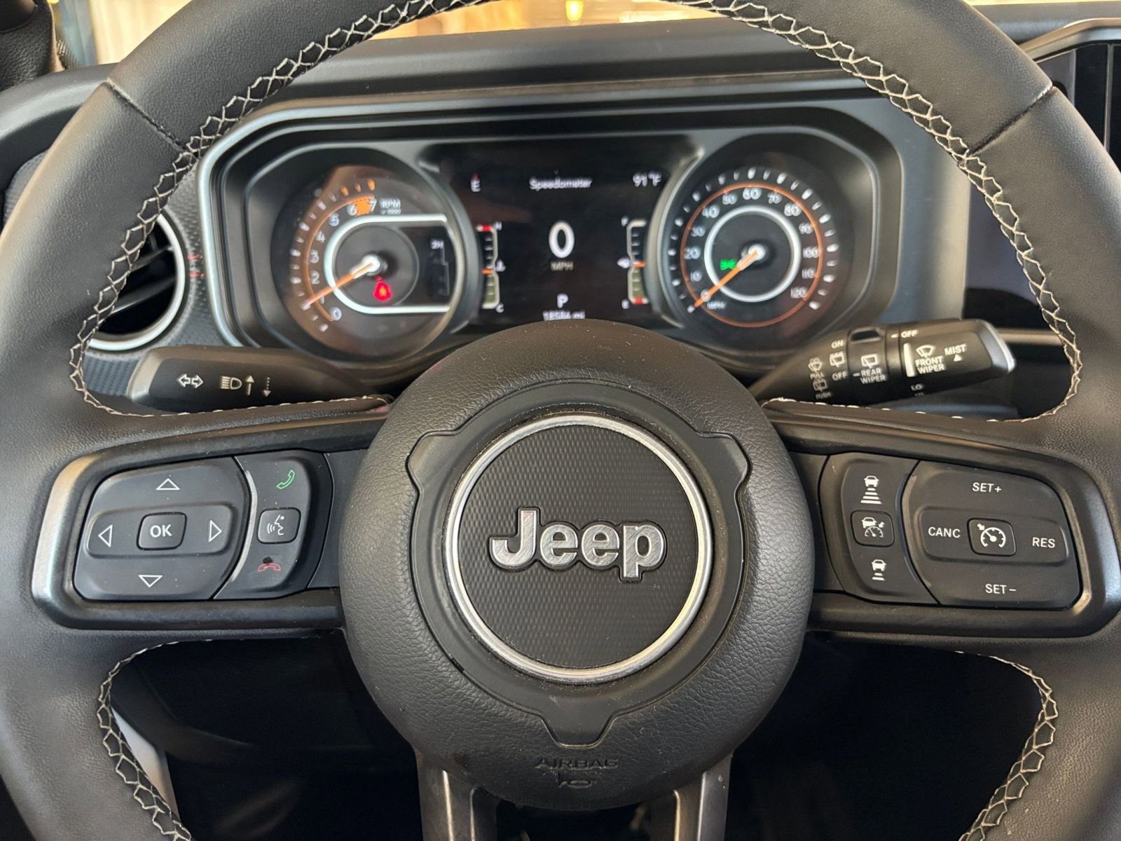 Thumbnail: 2025 Jeep Wrangler - 27