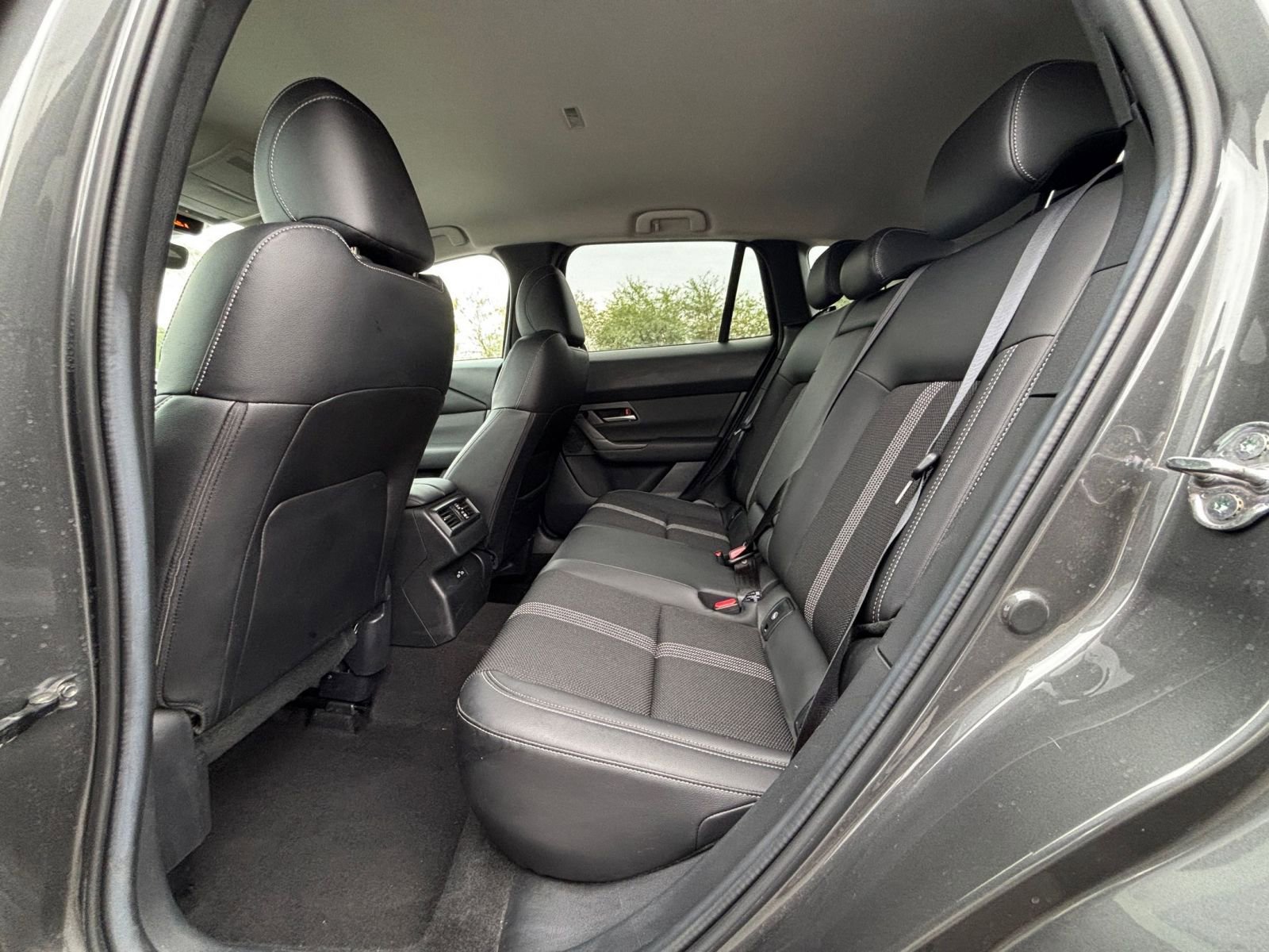 Thumbnail: 2025 Mazda CX-50 - 25