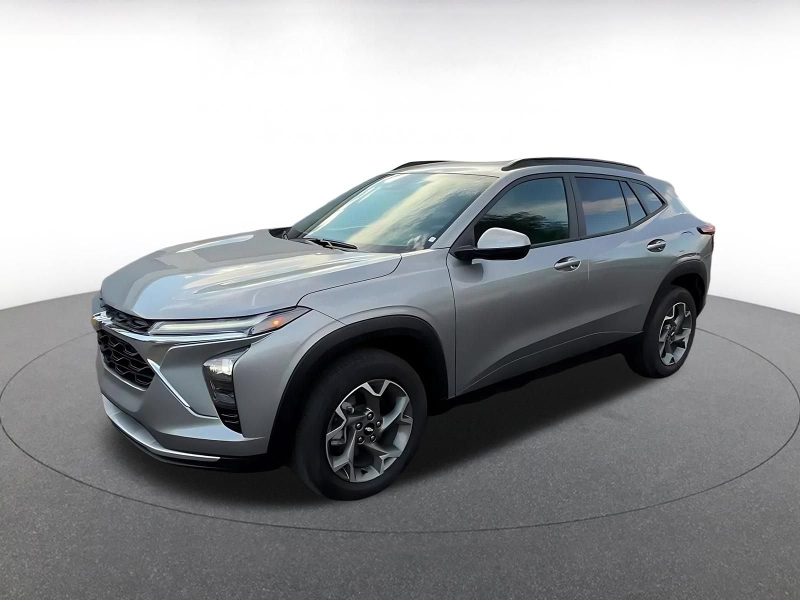Thumbnail: 2025 Chevrolet Trax - 8