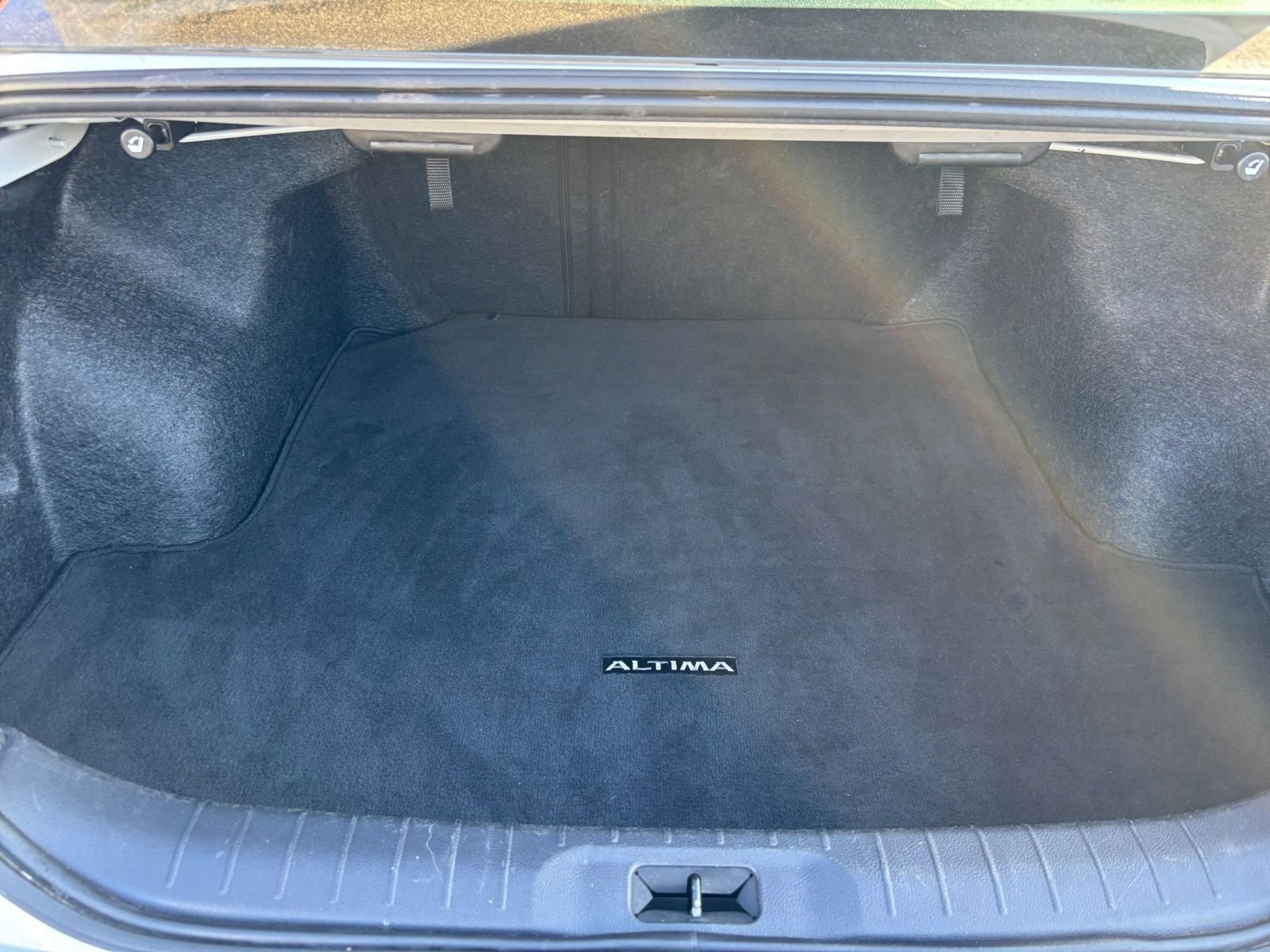 Thumbnail: 2025 Nissan Altima - 31