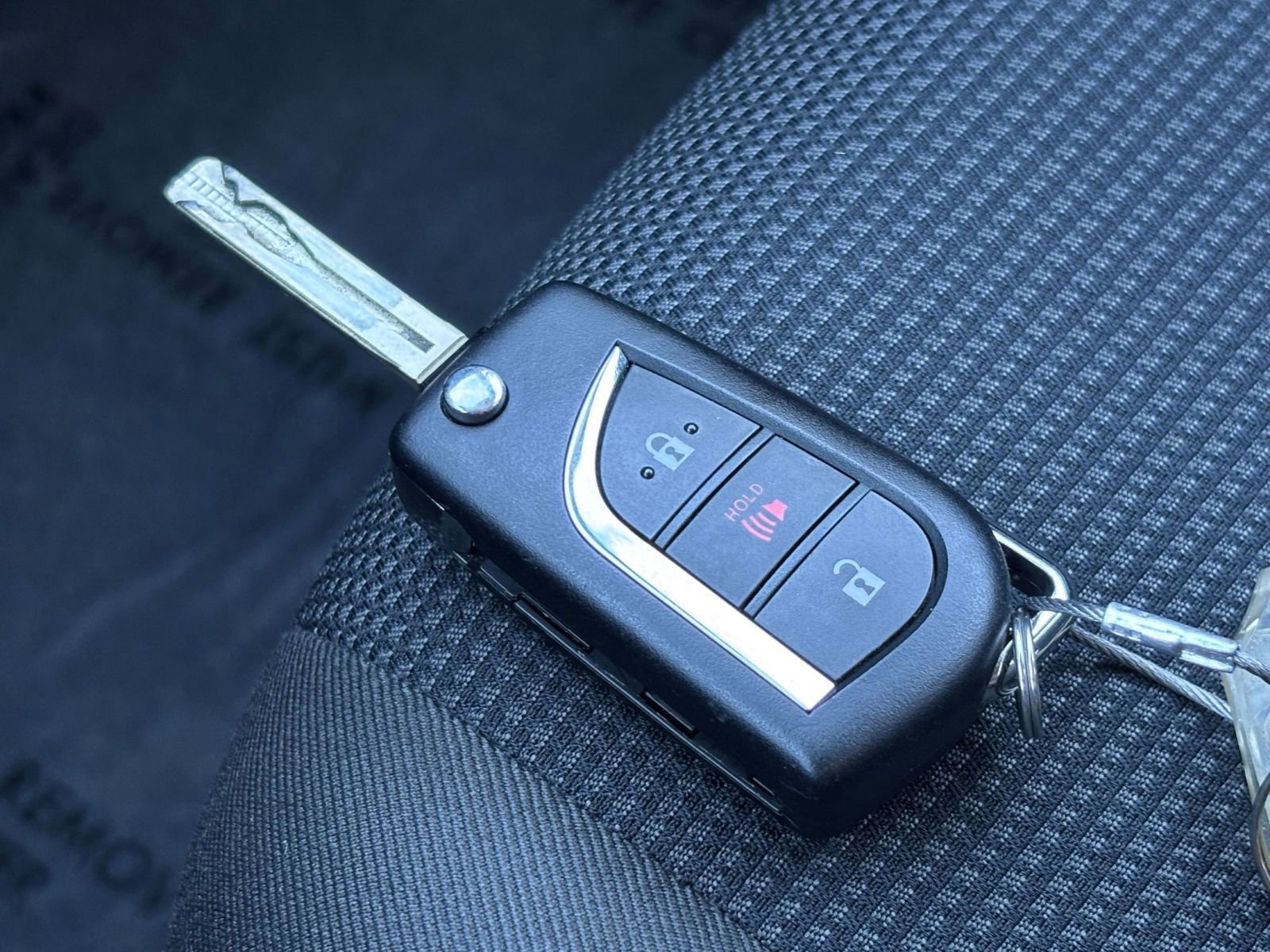 Thumbnail: 2025 Toyota RAV4 - 22