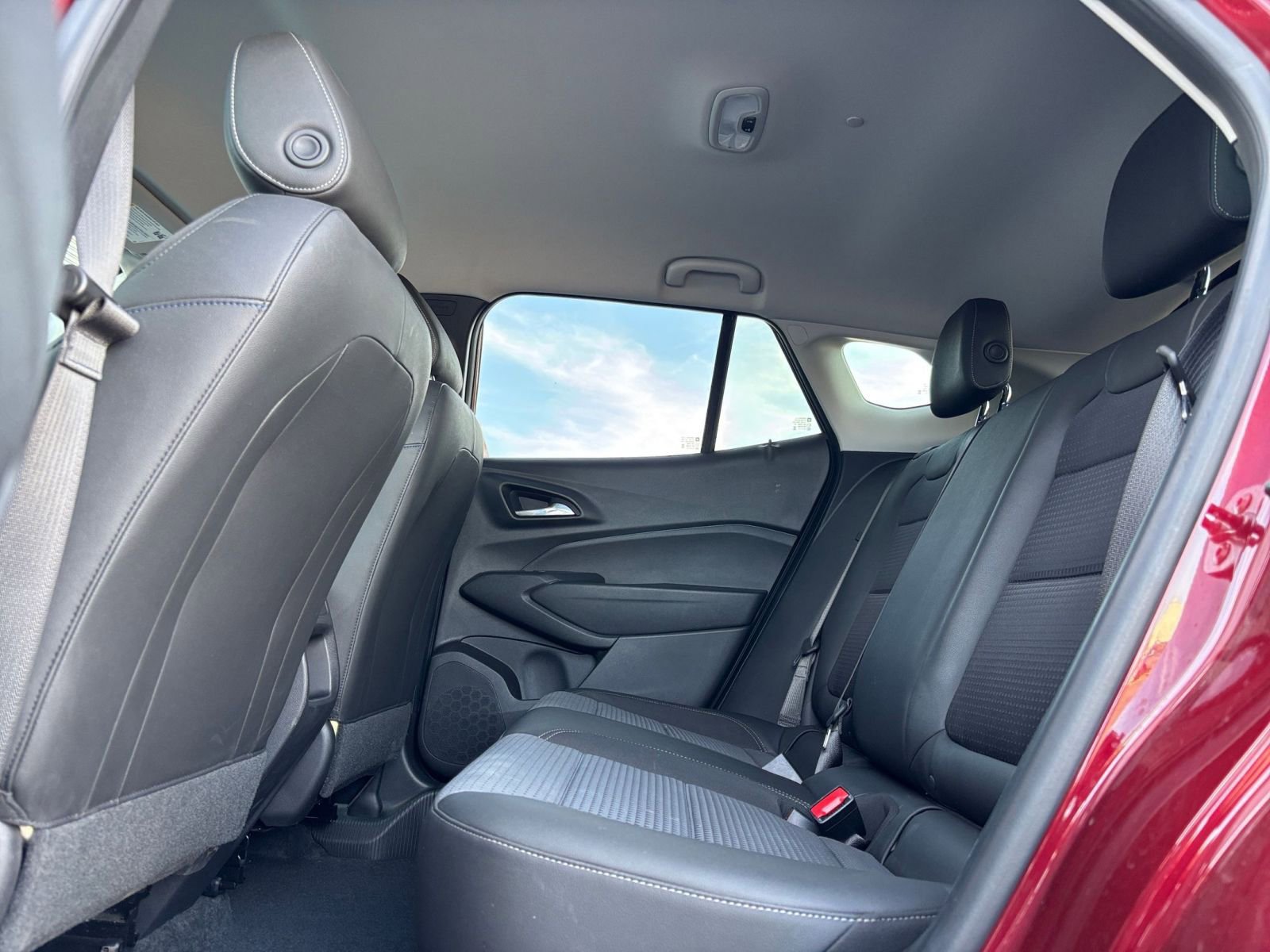 Thumbnail: 2025 Chevrolet Trax - 24