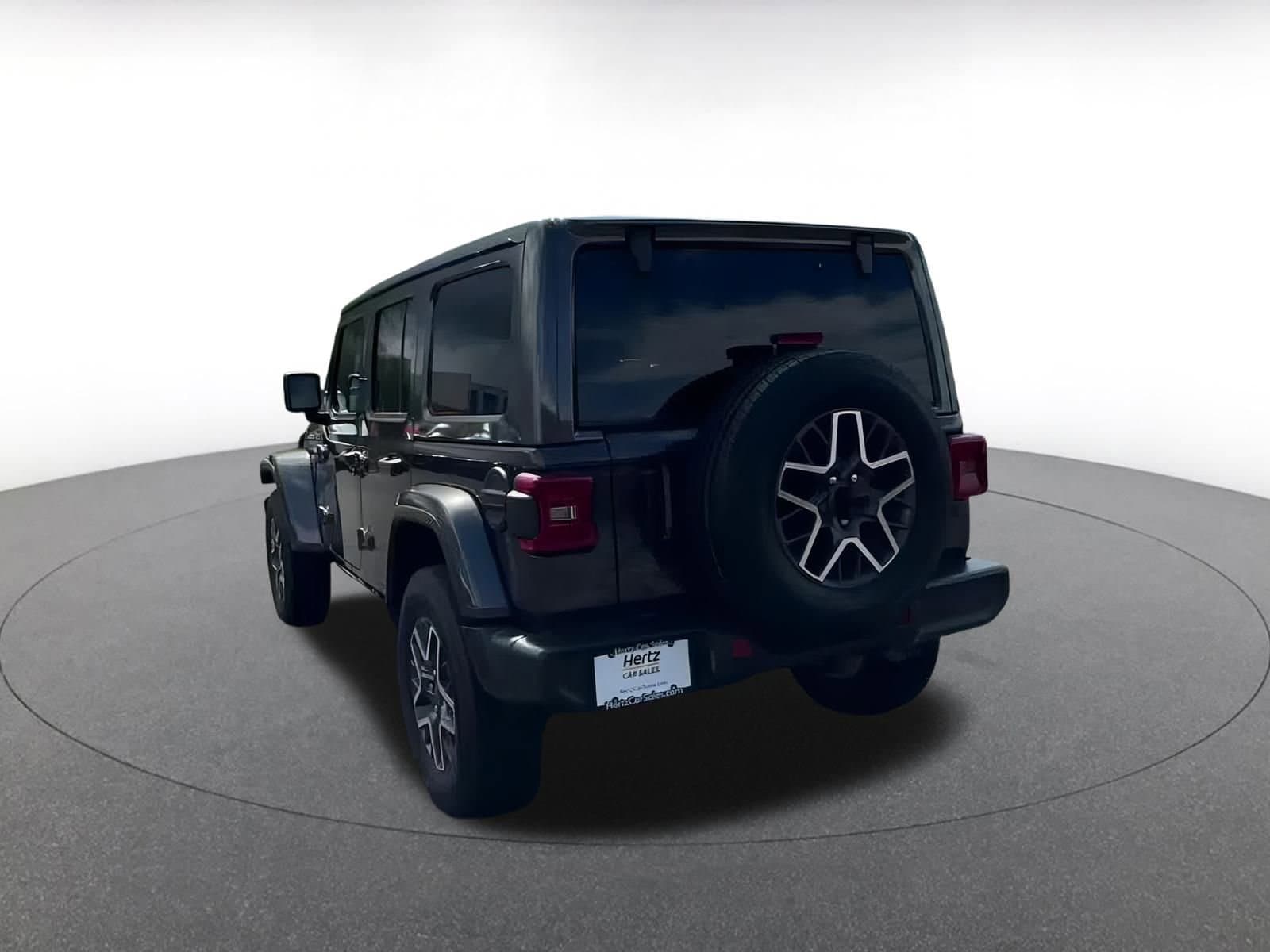 Thumbnail: 2025 Jeep Wrangler - 14