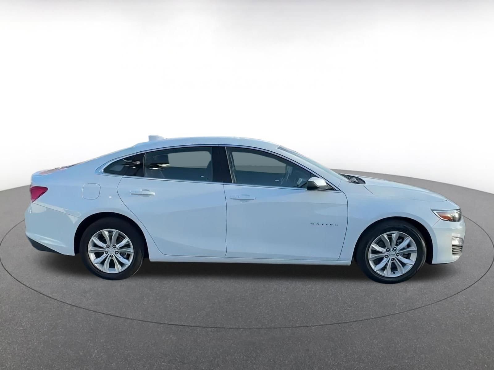 2024 Chevrolet Malibu LT 16