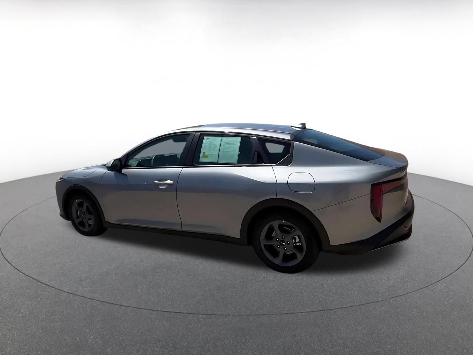 Thumbnail: 2025 Kia K4 - 10