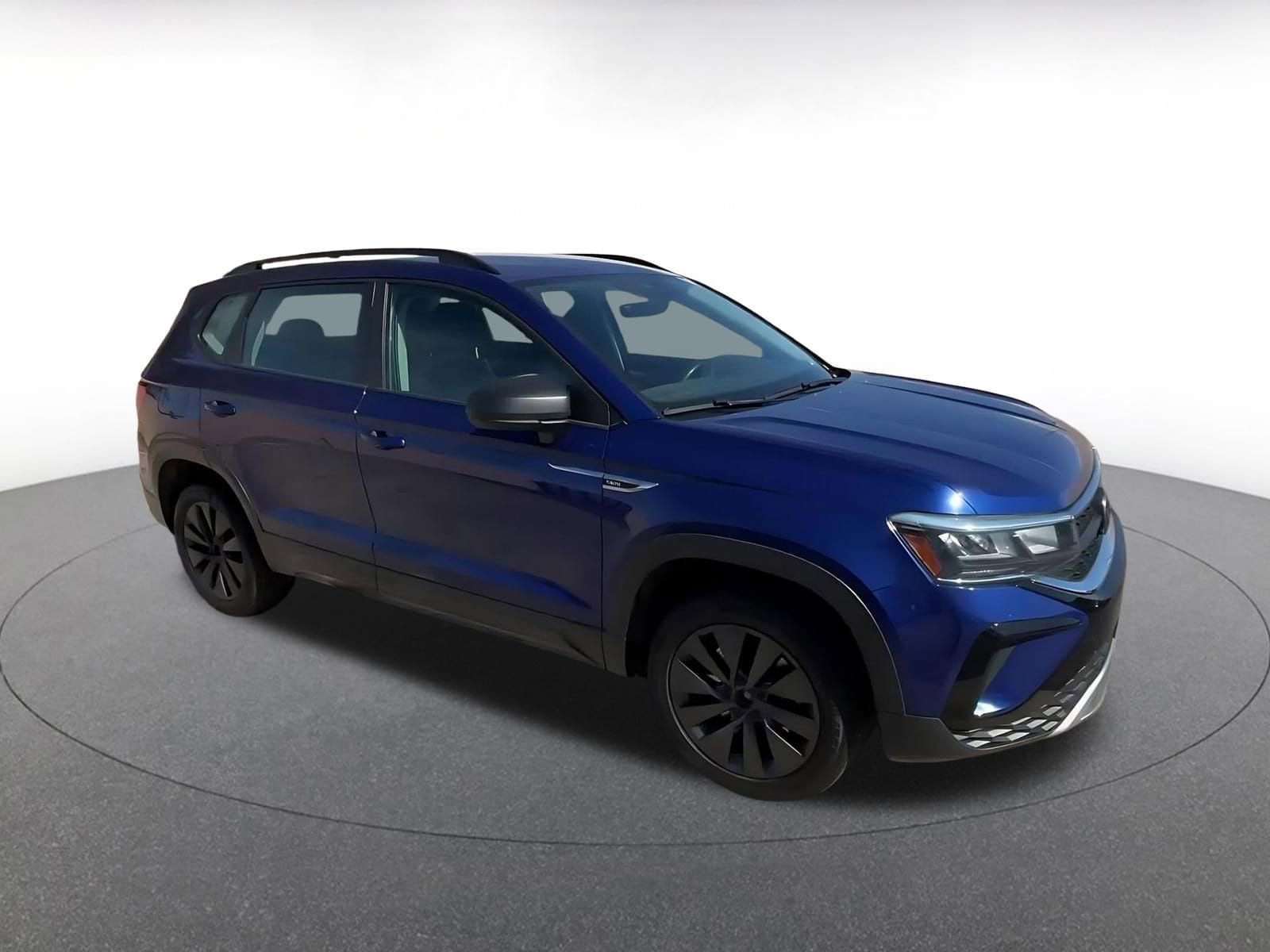 Thumbnail: 2023 Volkswagen Taos - 2