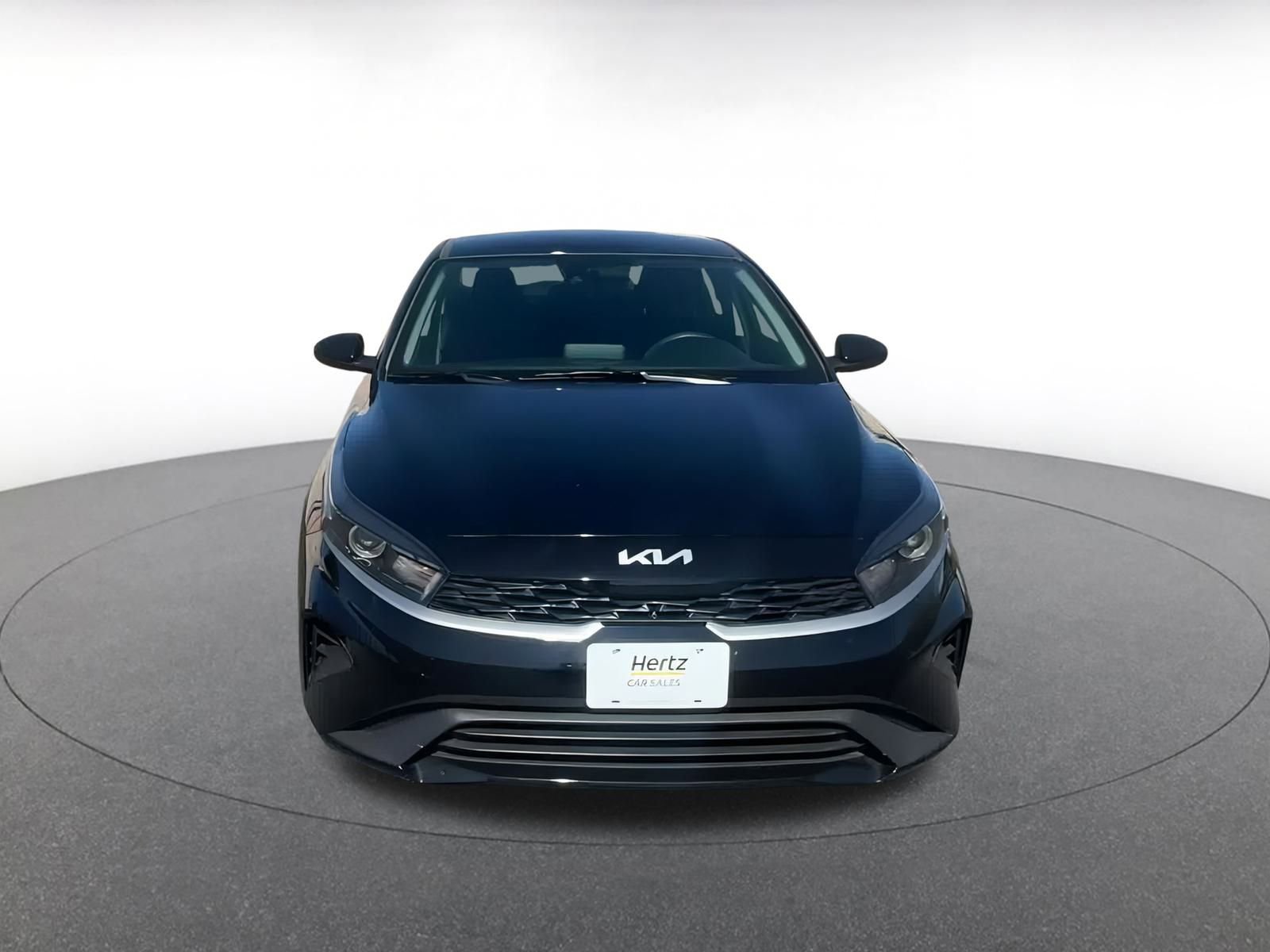 Thumbnail: 2024 Kia Forte - 4