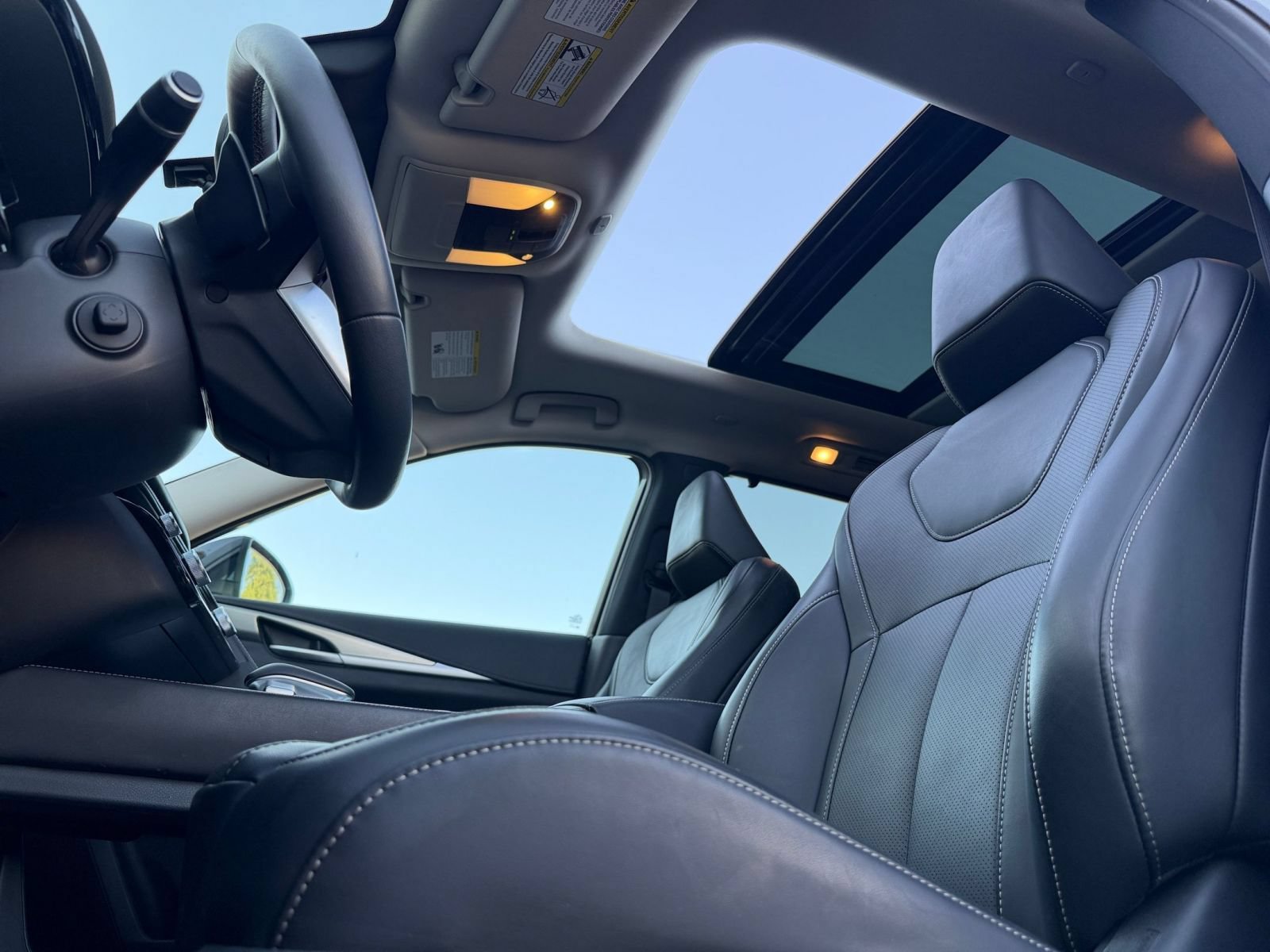 Thumbnail: 2026 INFINITI QX60 - 32