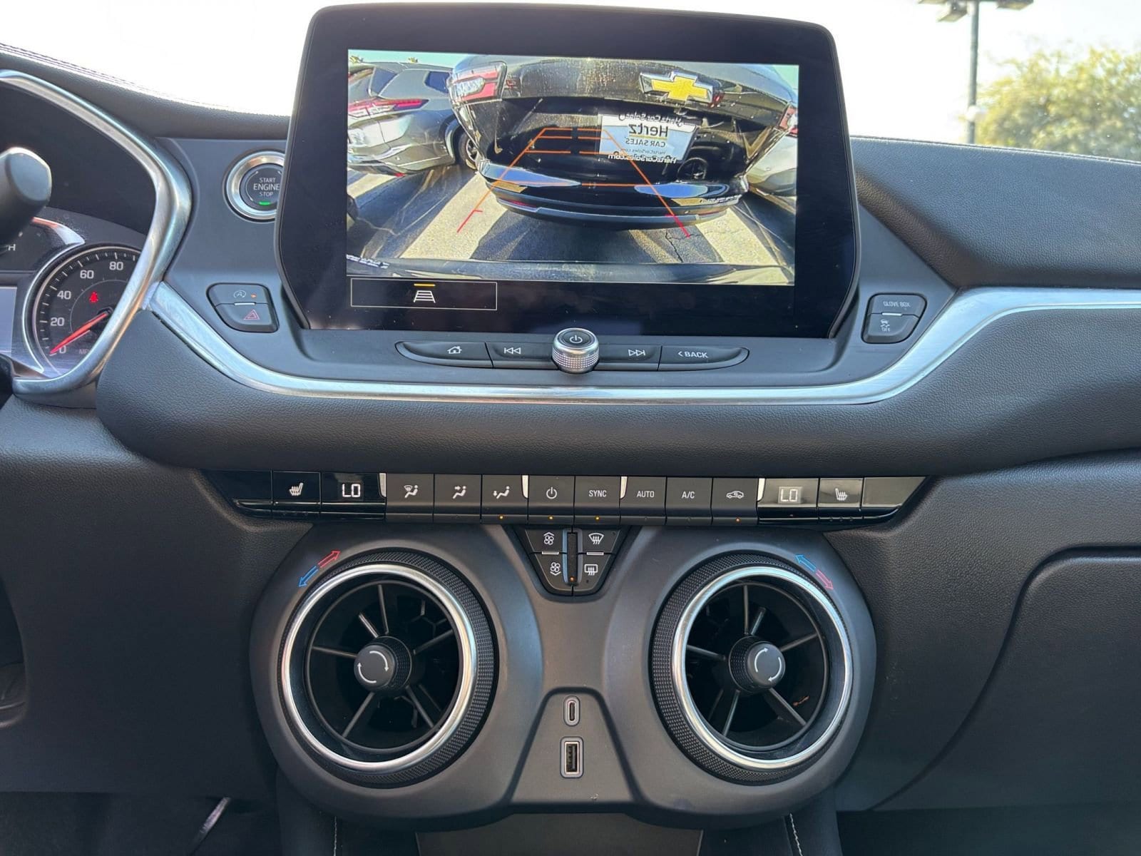 Thumbnail: 2025 Chevrolet Blazer - 17