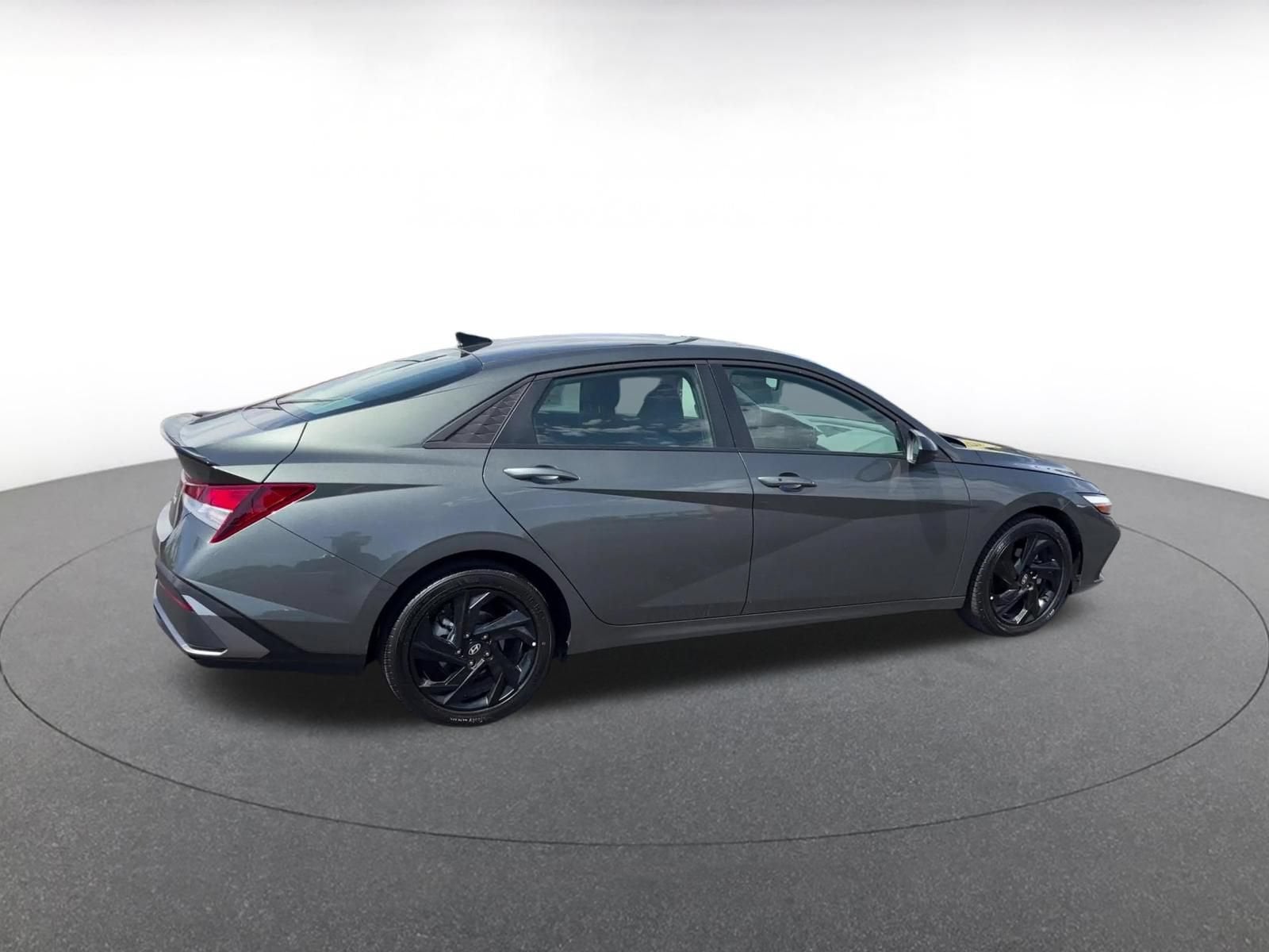 Thumbnail: 2026 Hyundai Elantra - 13