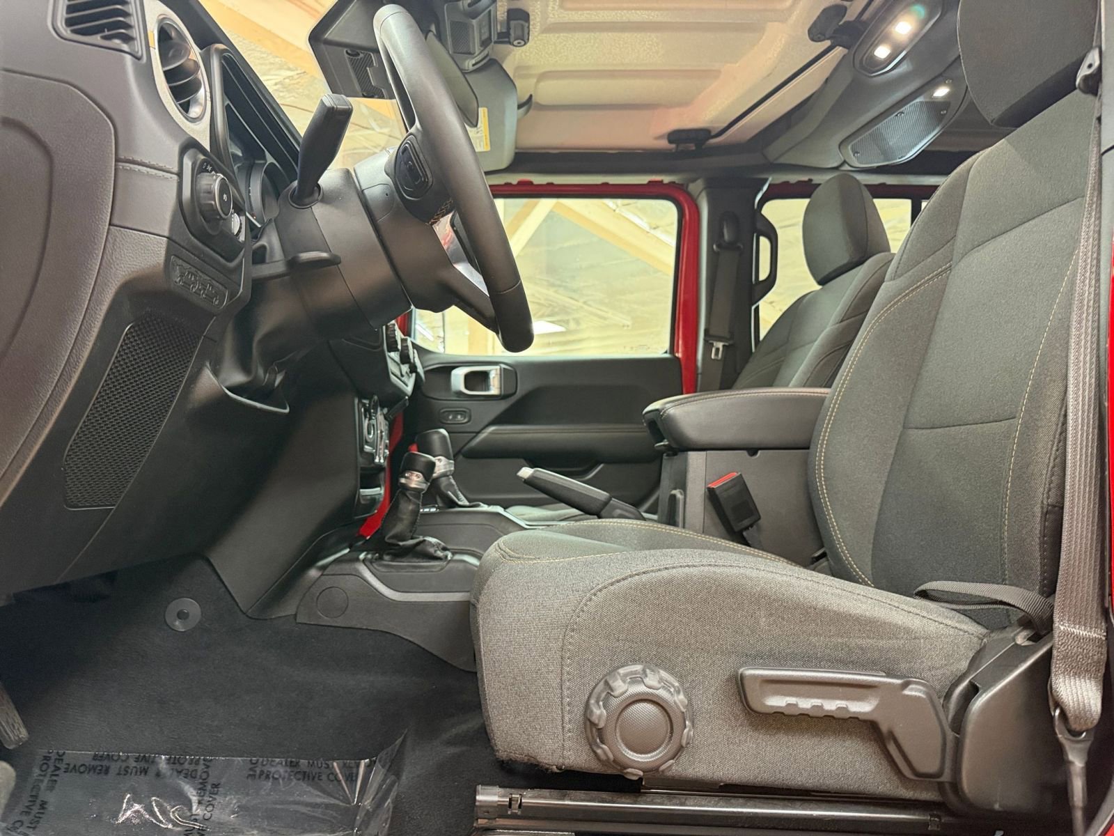 Thumbnail: 2025 Jeep Wrangler - 27