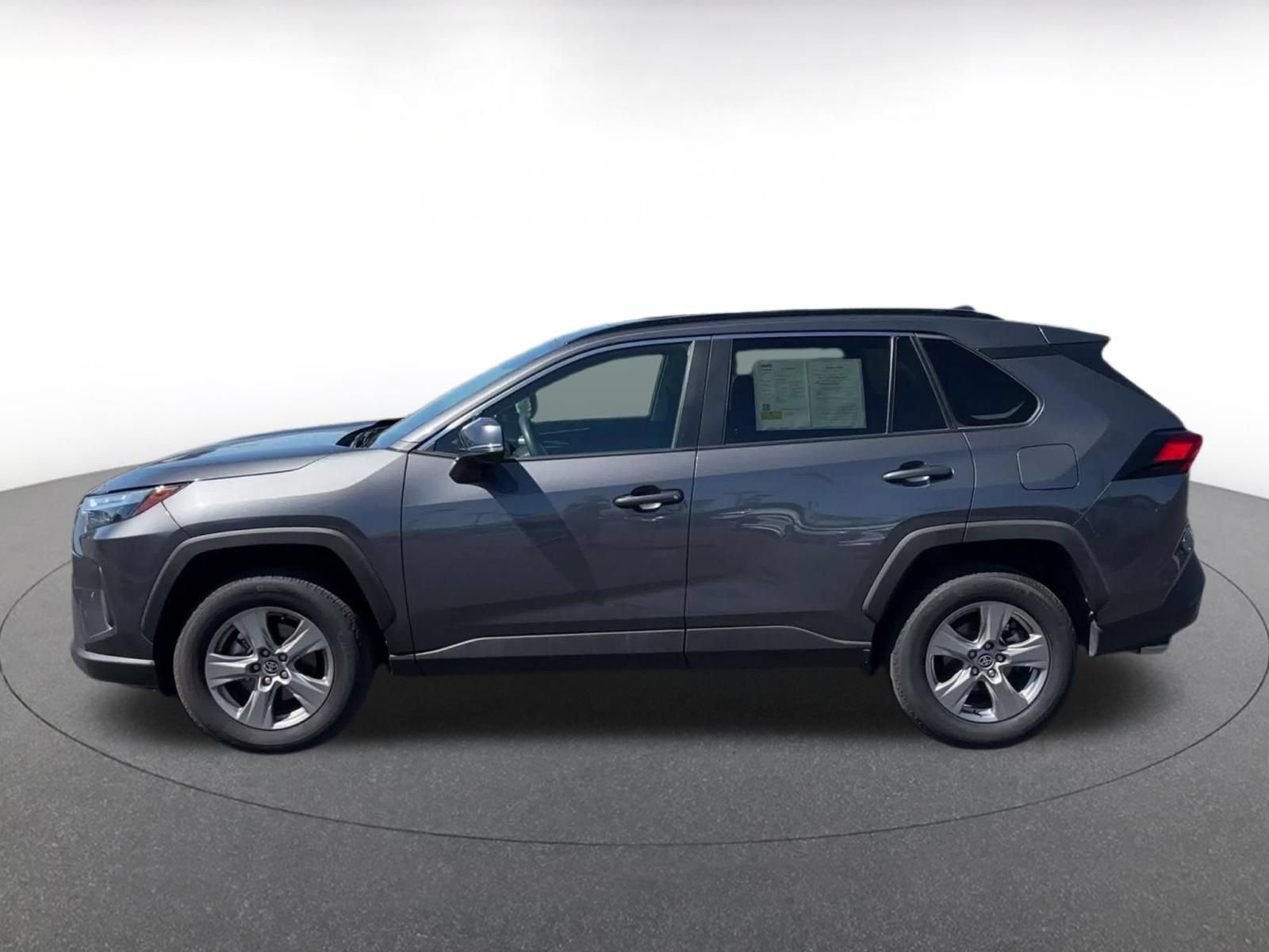 Thumbnail: 2025 Toyota RAV4 - 8