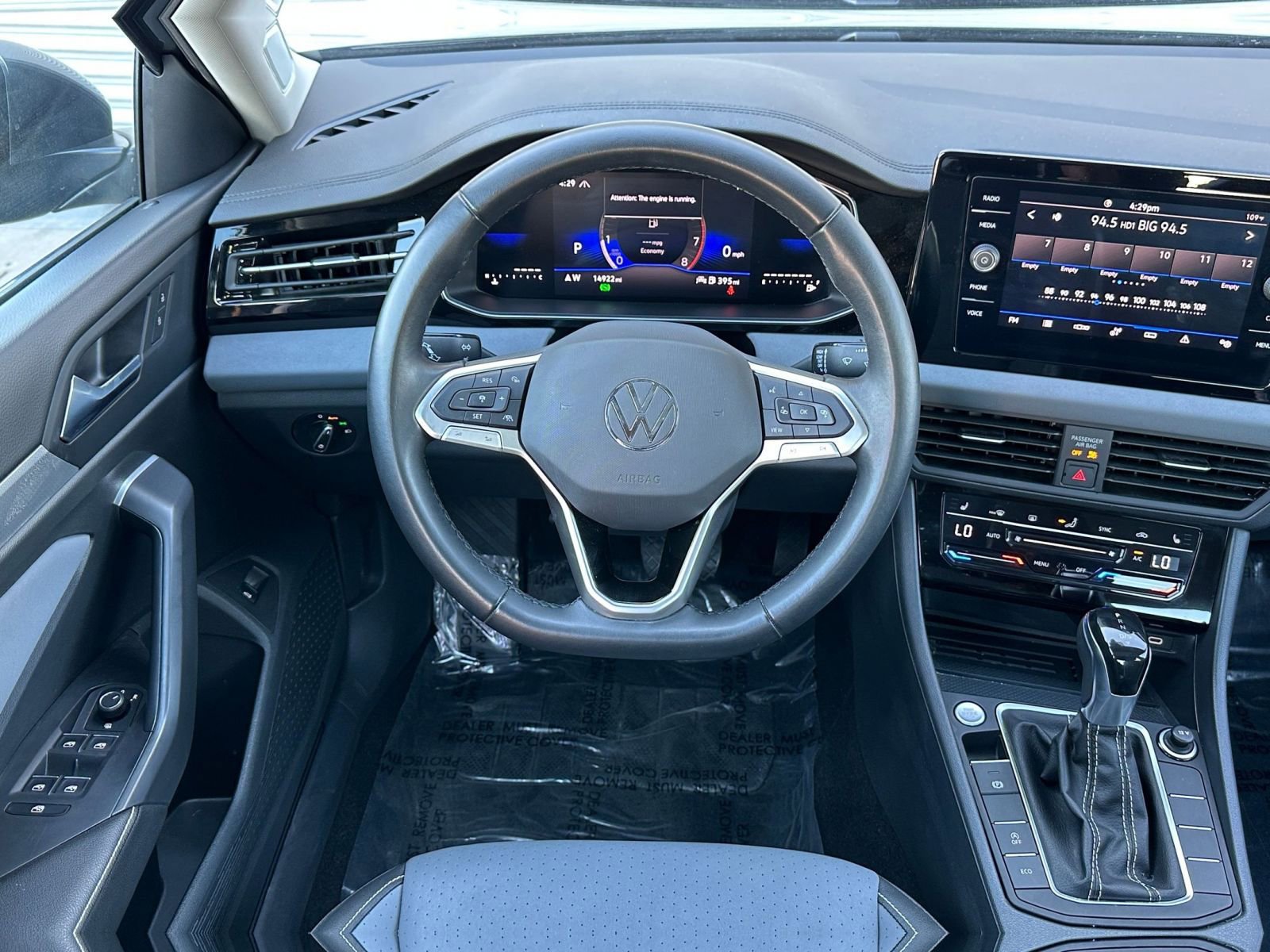 Thumbnail: 2025 Volkswagen Jetta - 34