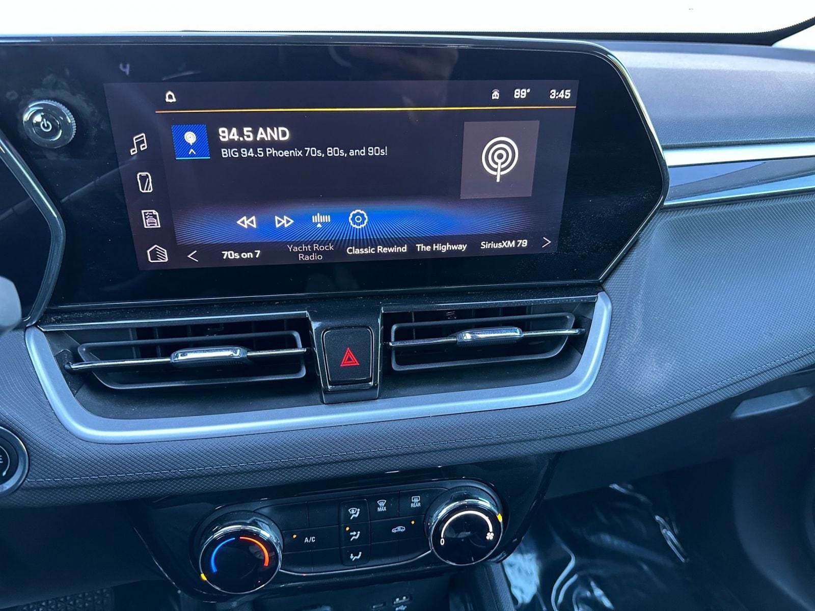 Thumbnail: 2025 Chevrolet TrailBlazer - 18