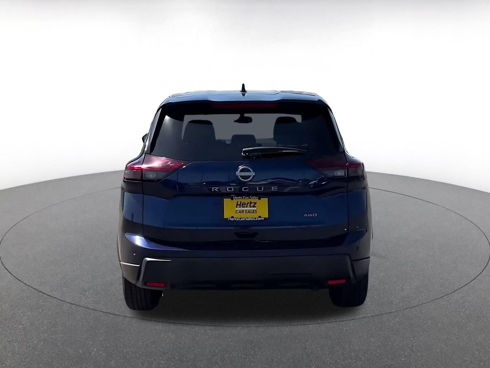 Thumbnail: 2025 Nissan Rogue - 12