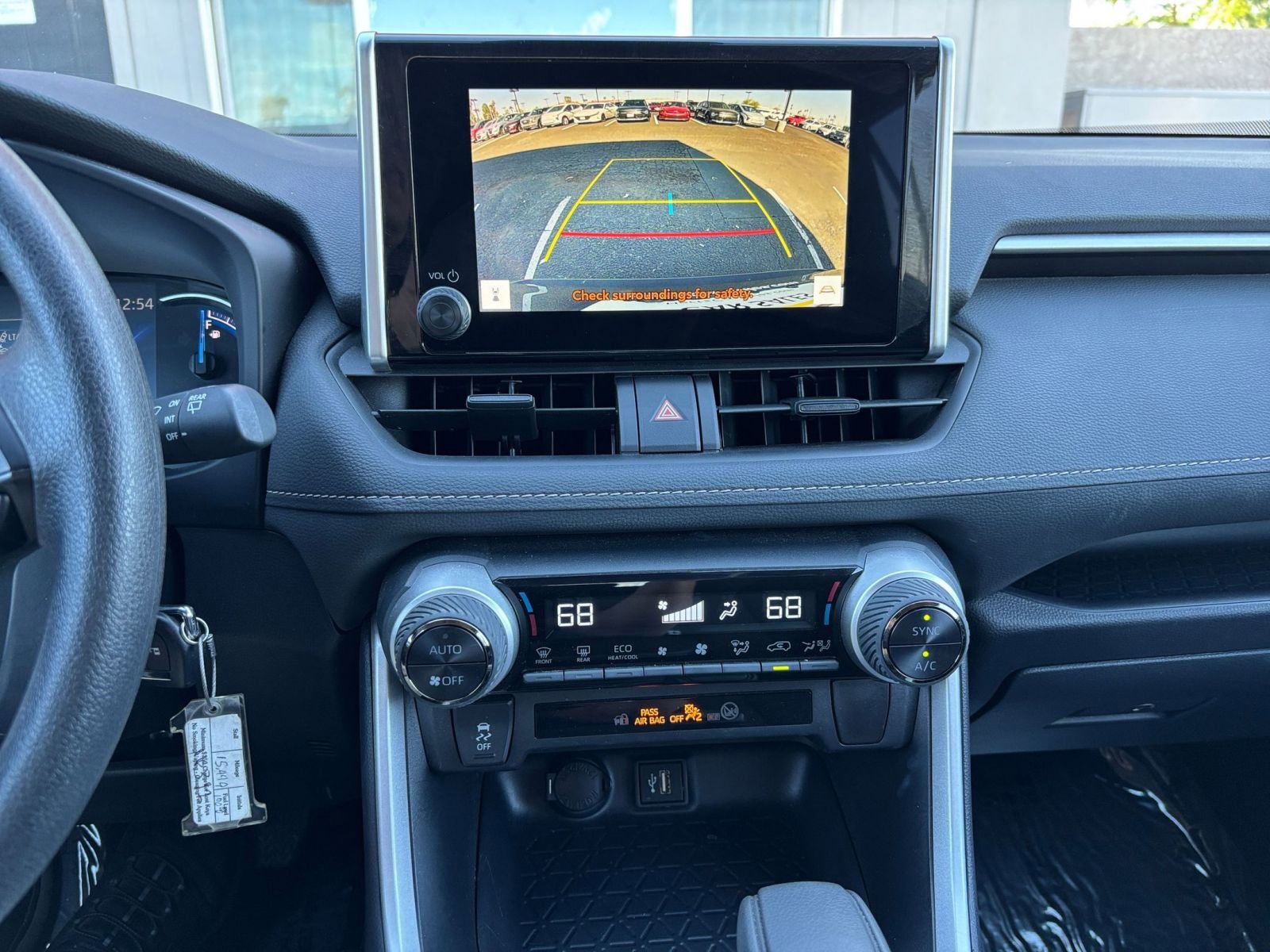 Thumbnail: 2025 Toyota RAV4 - 18