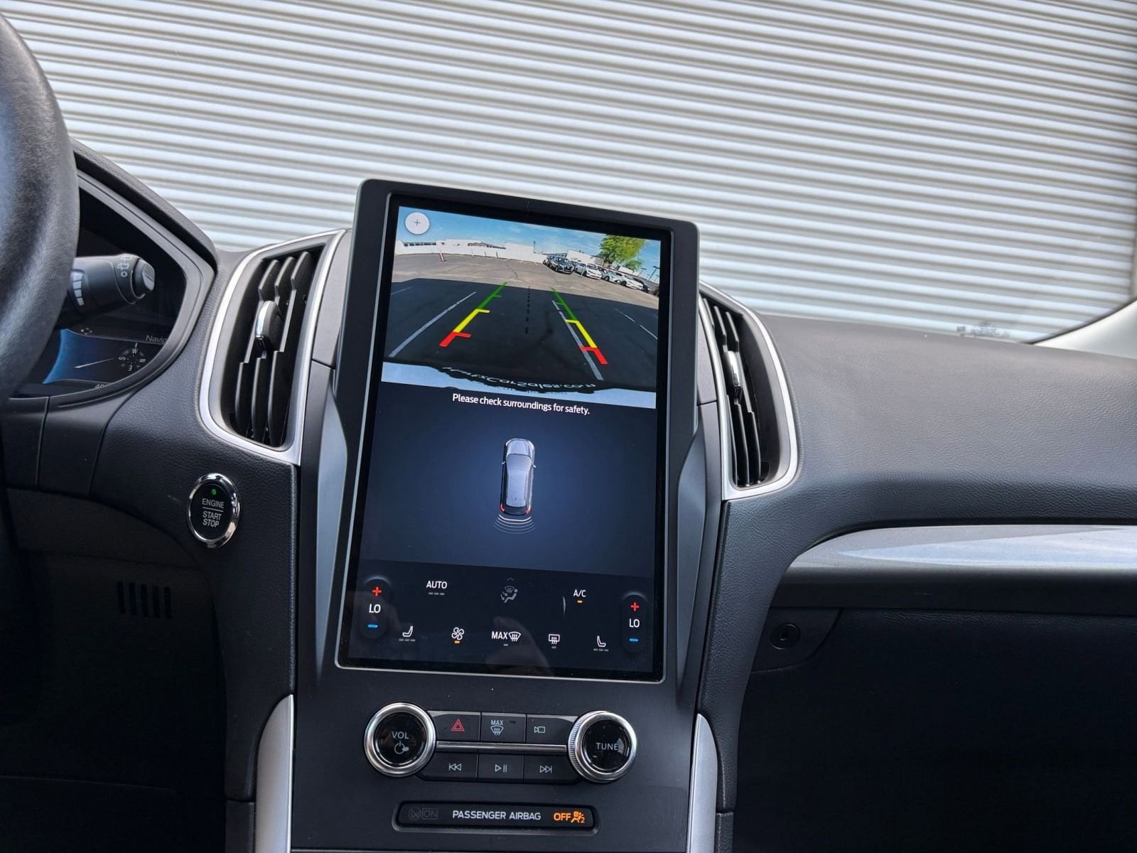 2024 Ford Edge SEL 18