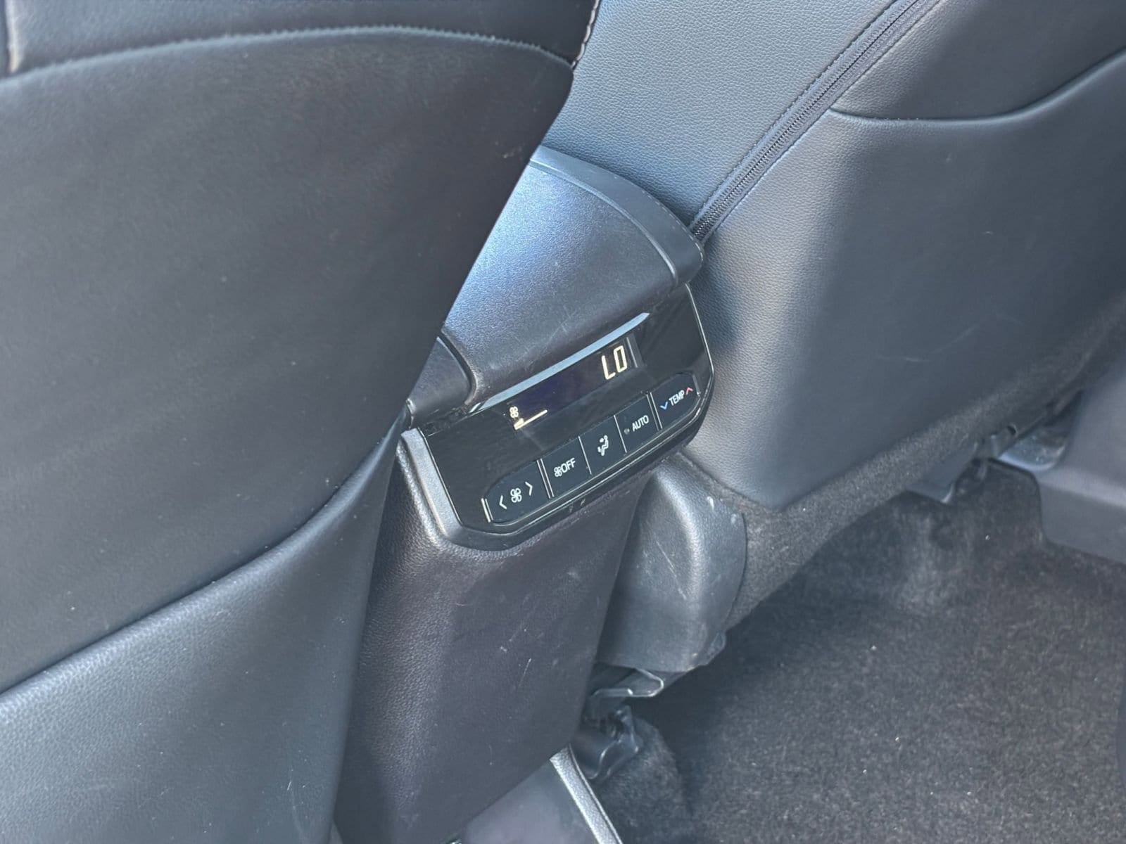 Thumbnail: 2025 Toyota Highlander - 24