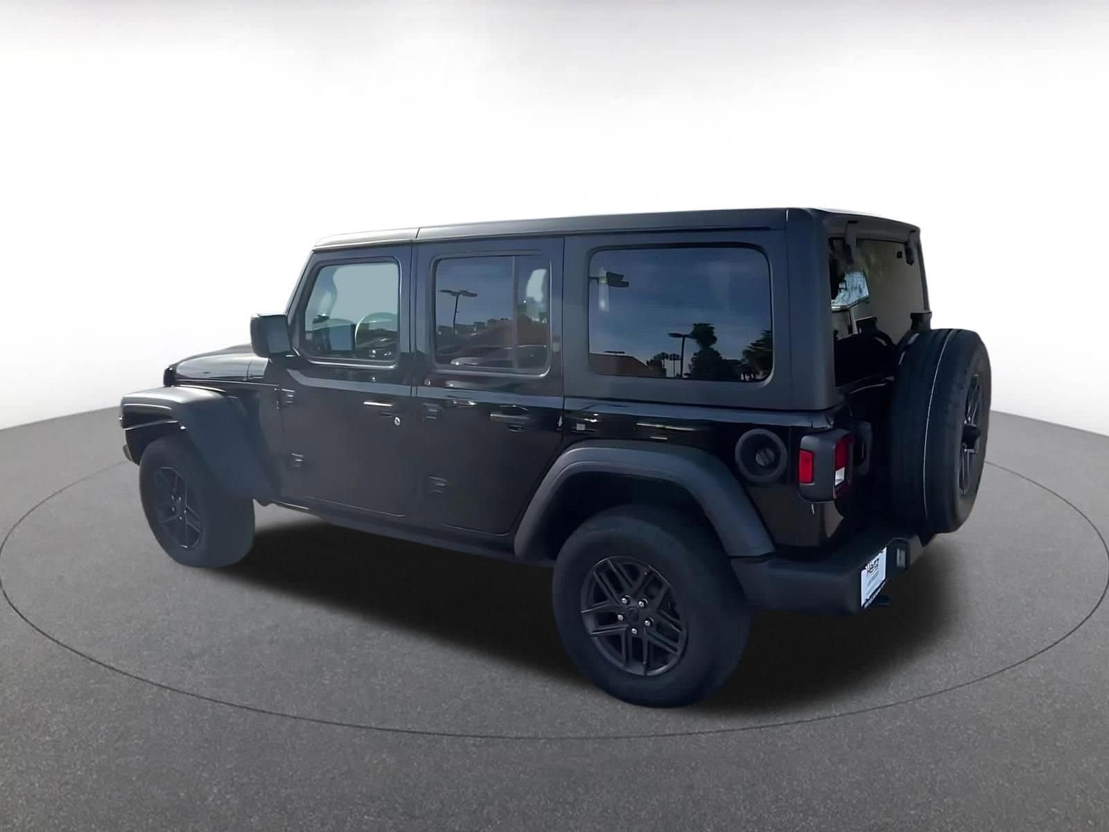 Thumbnail: 2025 Jeep Wrangler - 7