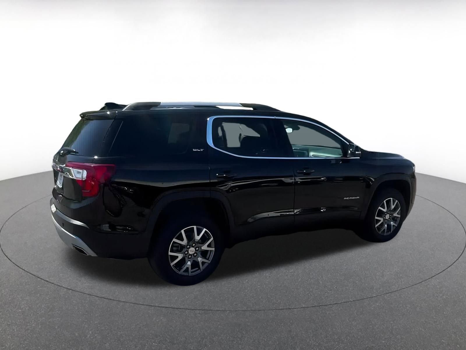 Thumbnail: 2023 GMC Acadia - 15
