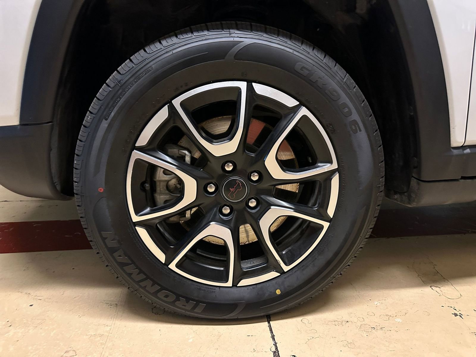 Thumbnail: 2025 Jeep Compass - 29