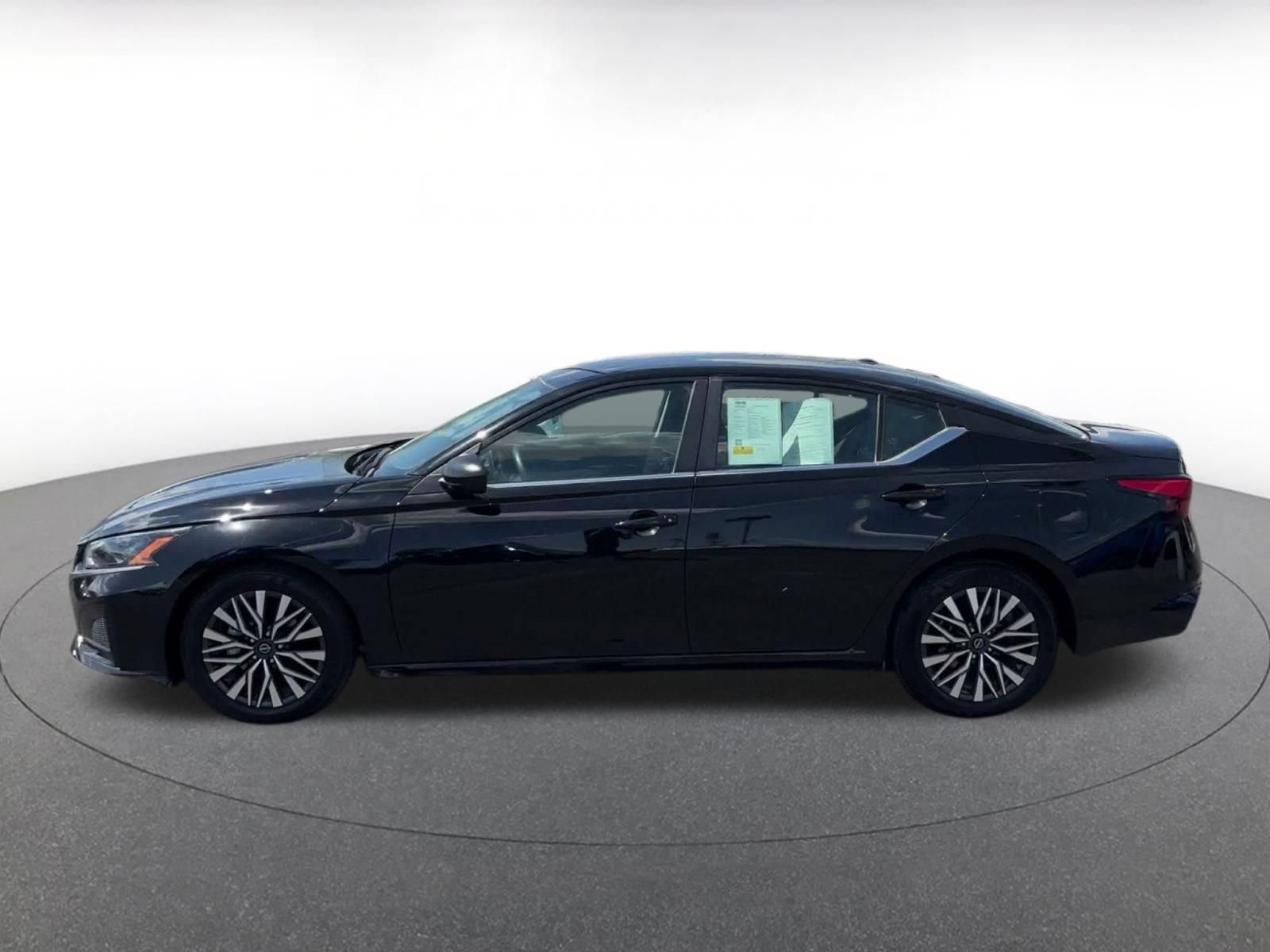 Thumbnail: 2026 Nissan Altima - 8